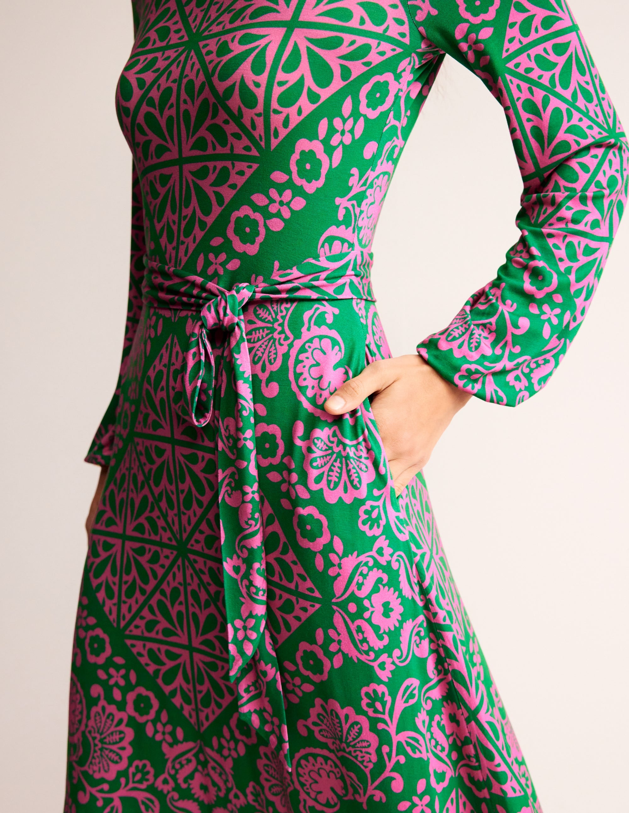 Jerseykleid mit Druckmotiv-Grün, Mosaik-Terrasse - Image 2