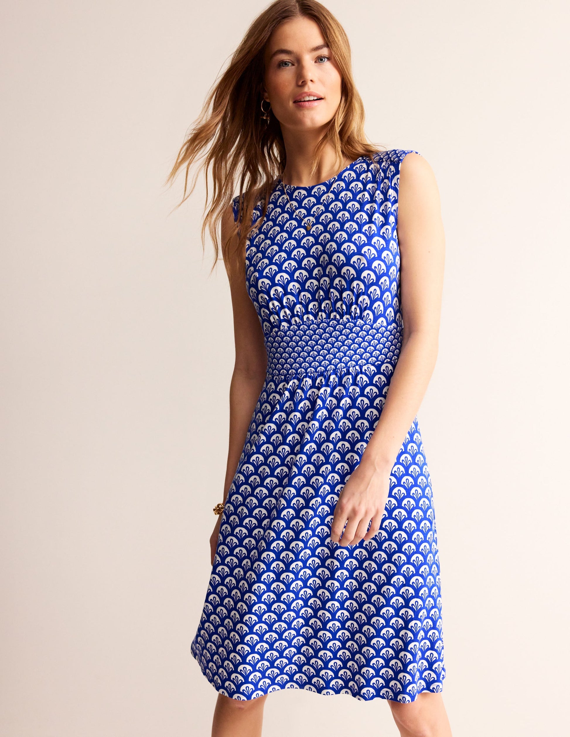 Thea Ärmelloses Kurzkleid-Surf The Web, Laub Geo-1