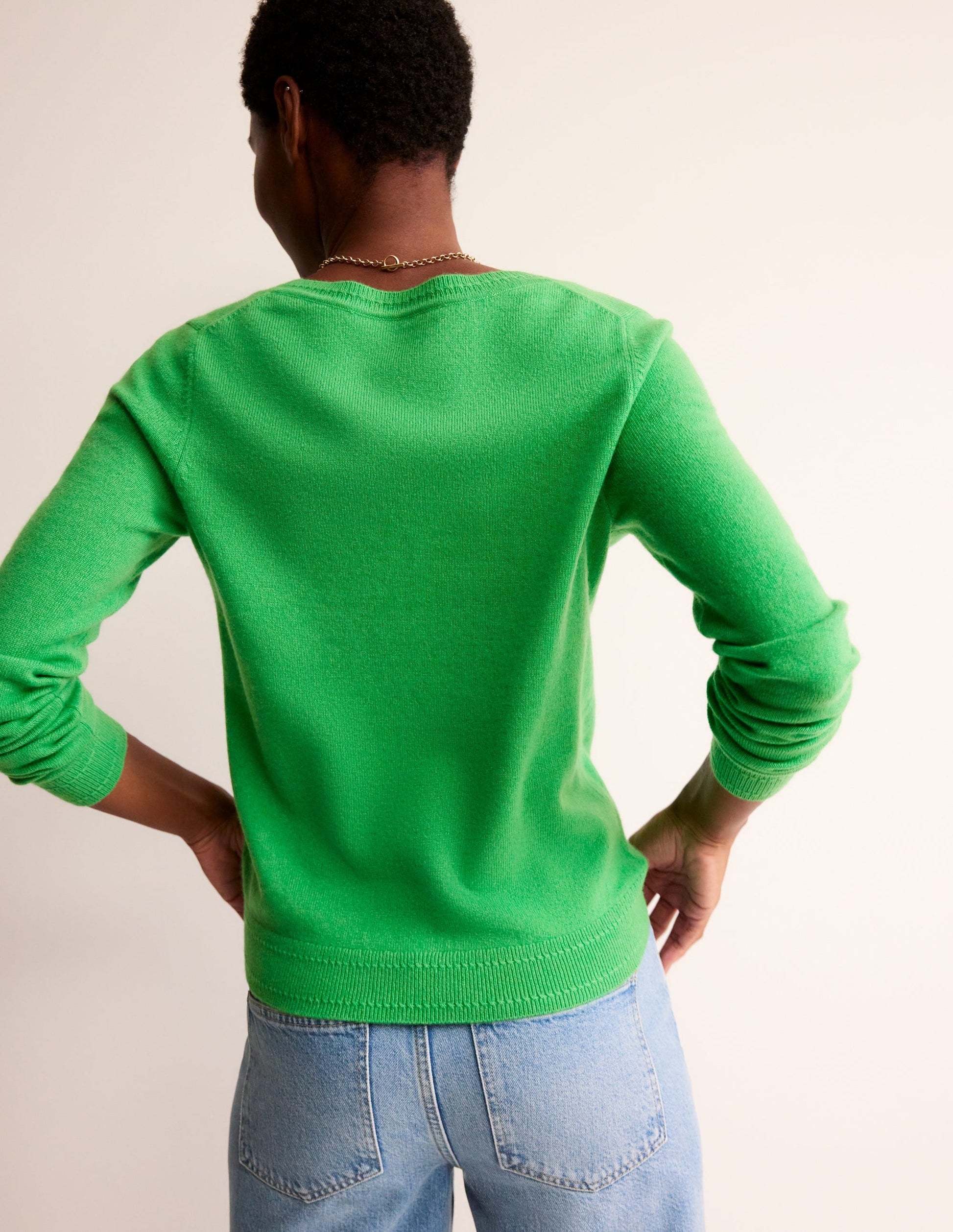 Eva Kaschmirpullover mit V-Ausschnitt-Hellgrün-3