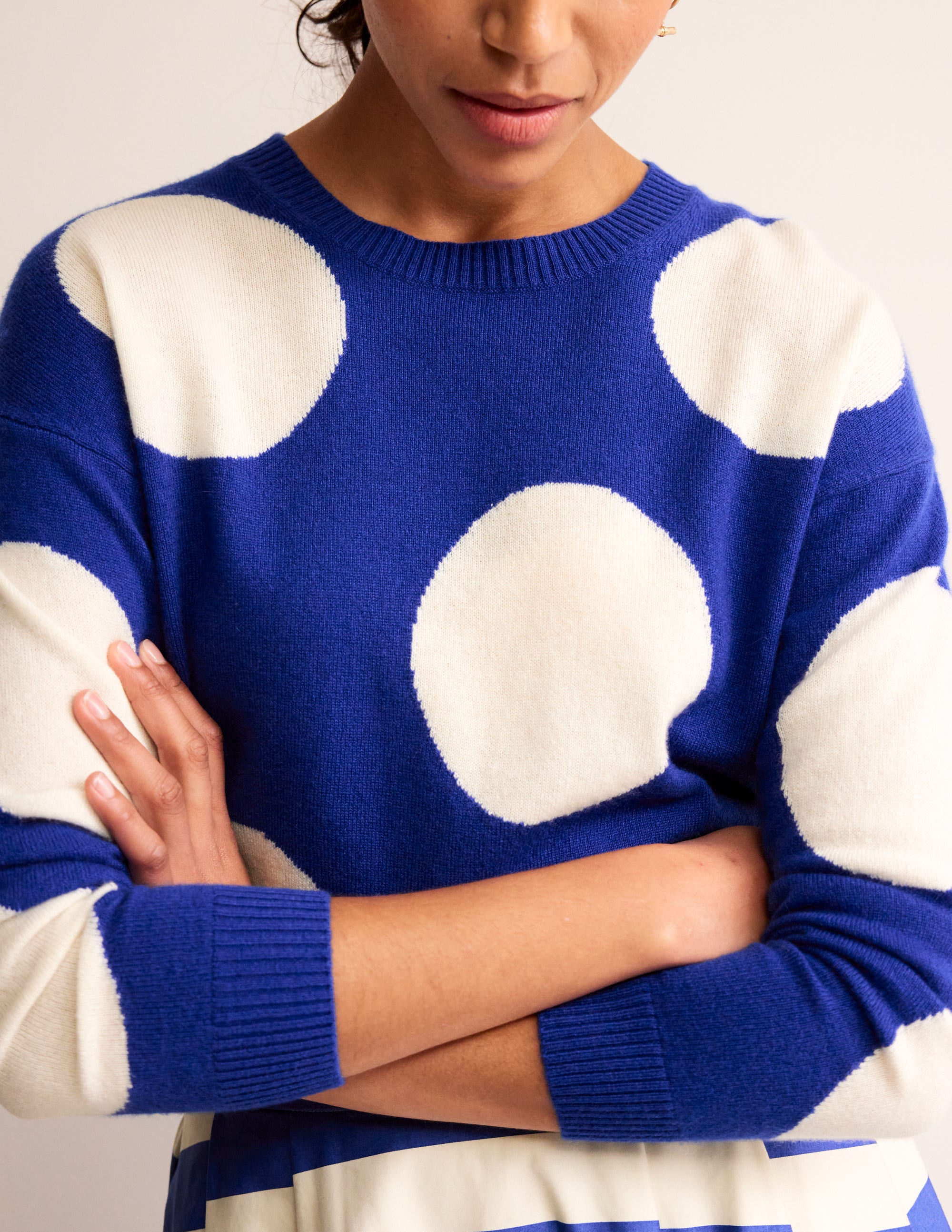 Lydia Kaschmirpullover-Surf The Web Blau, Punkte - Image 2