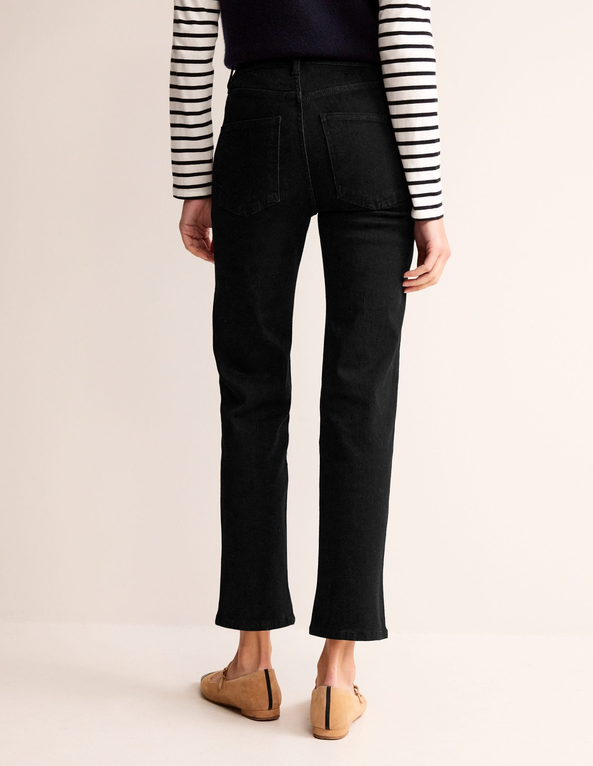 Schmale Jeans mit mittelhohem Bund-Schwarz - Image 3