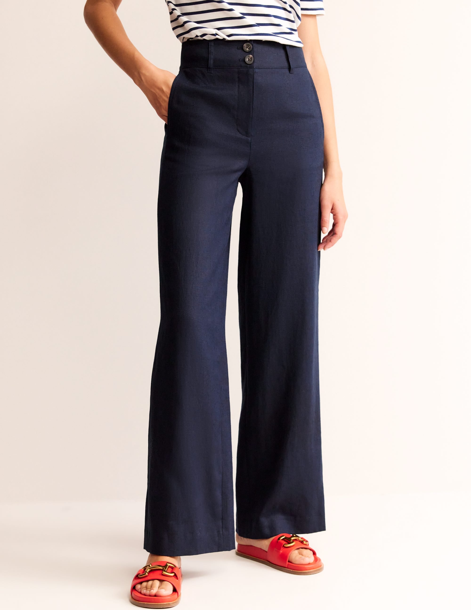 Pantalon Westbourne en lin-Bleu Marine, Petits Pois - Image 4