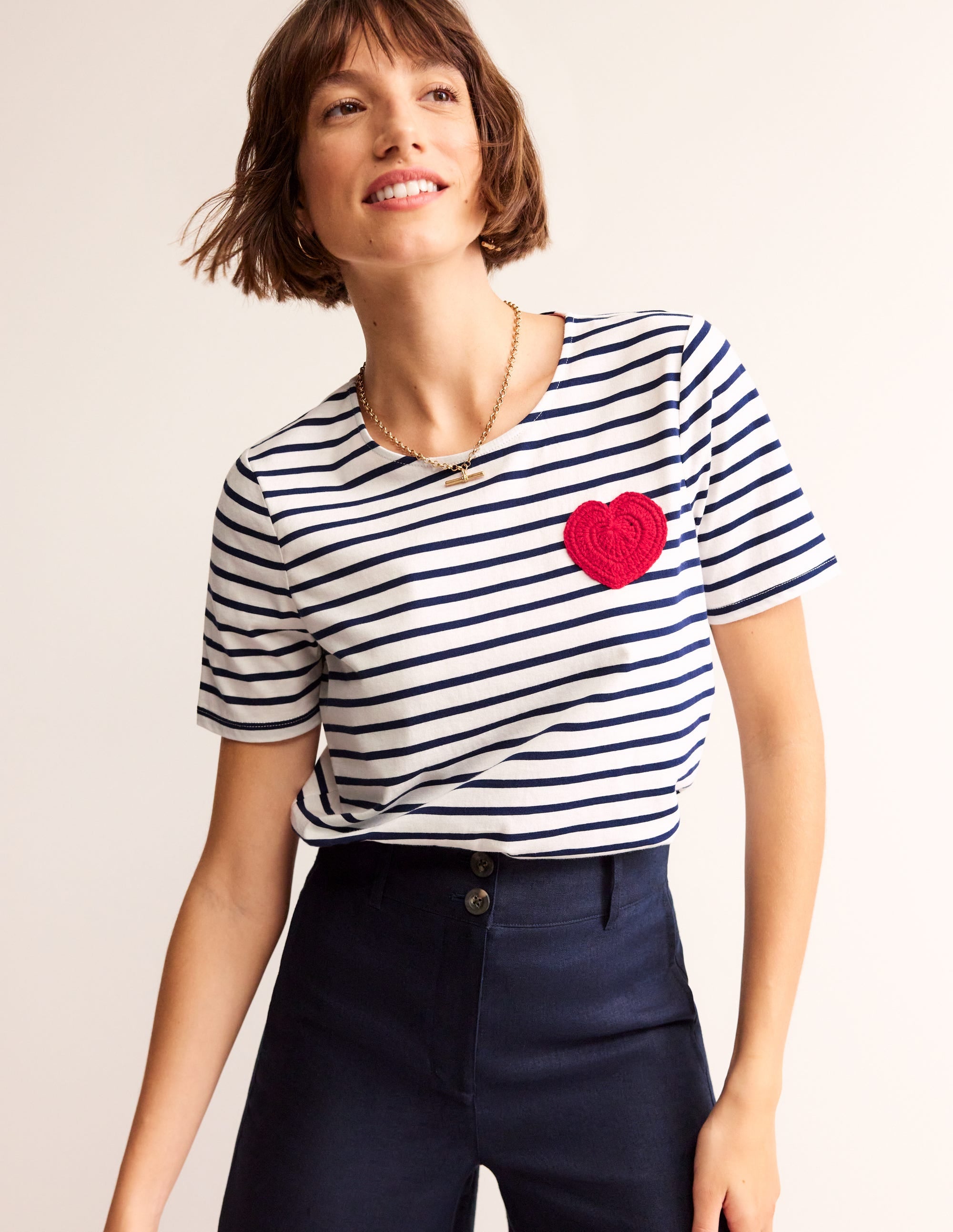 Crochet T-shirt-Ivory, Navy Heart - Image 1