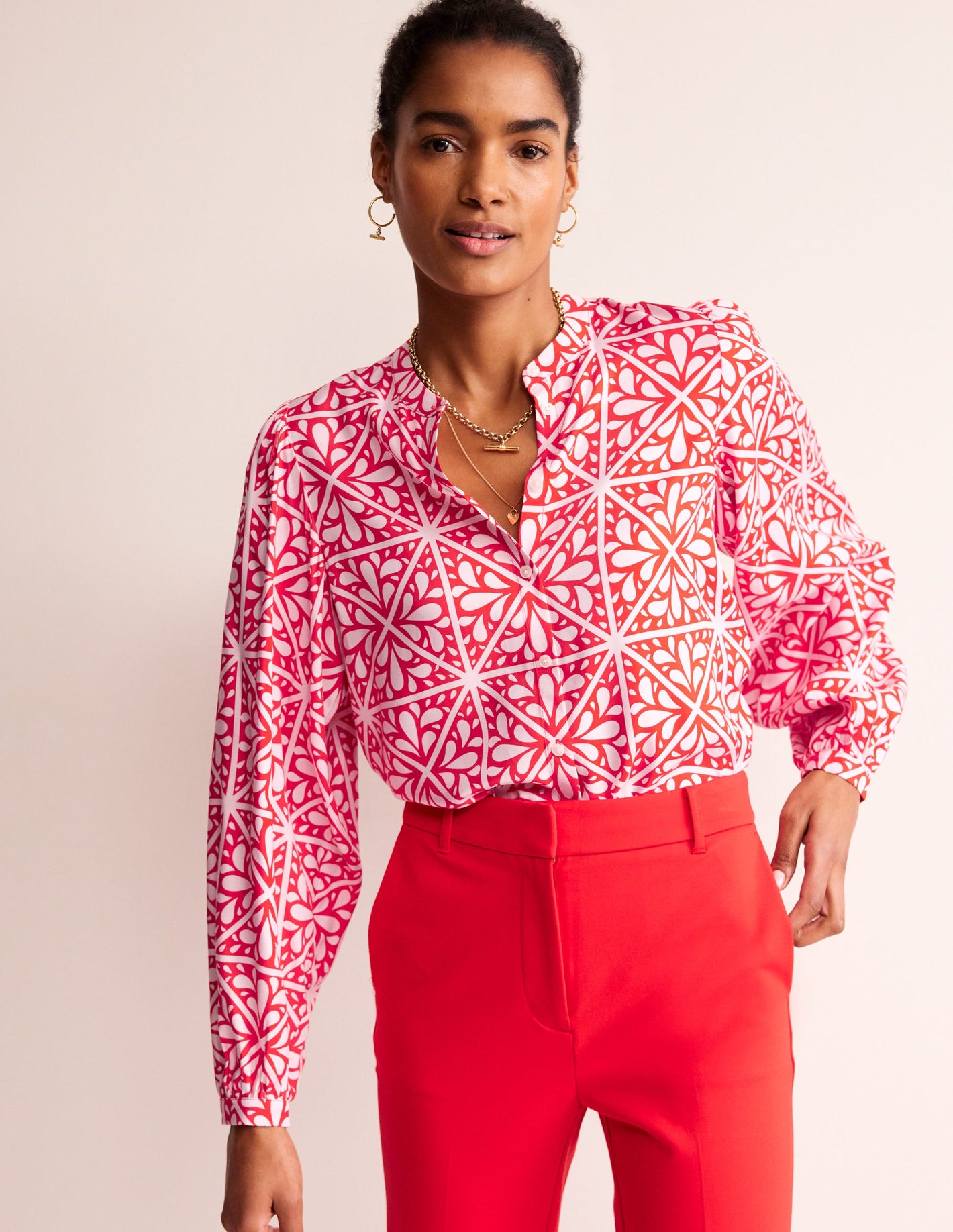 Bluse mit Blousonärmeln-Flame Scarlet, Florales Mosaik