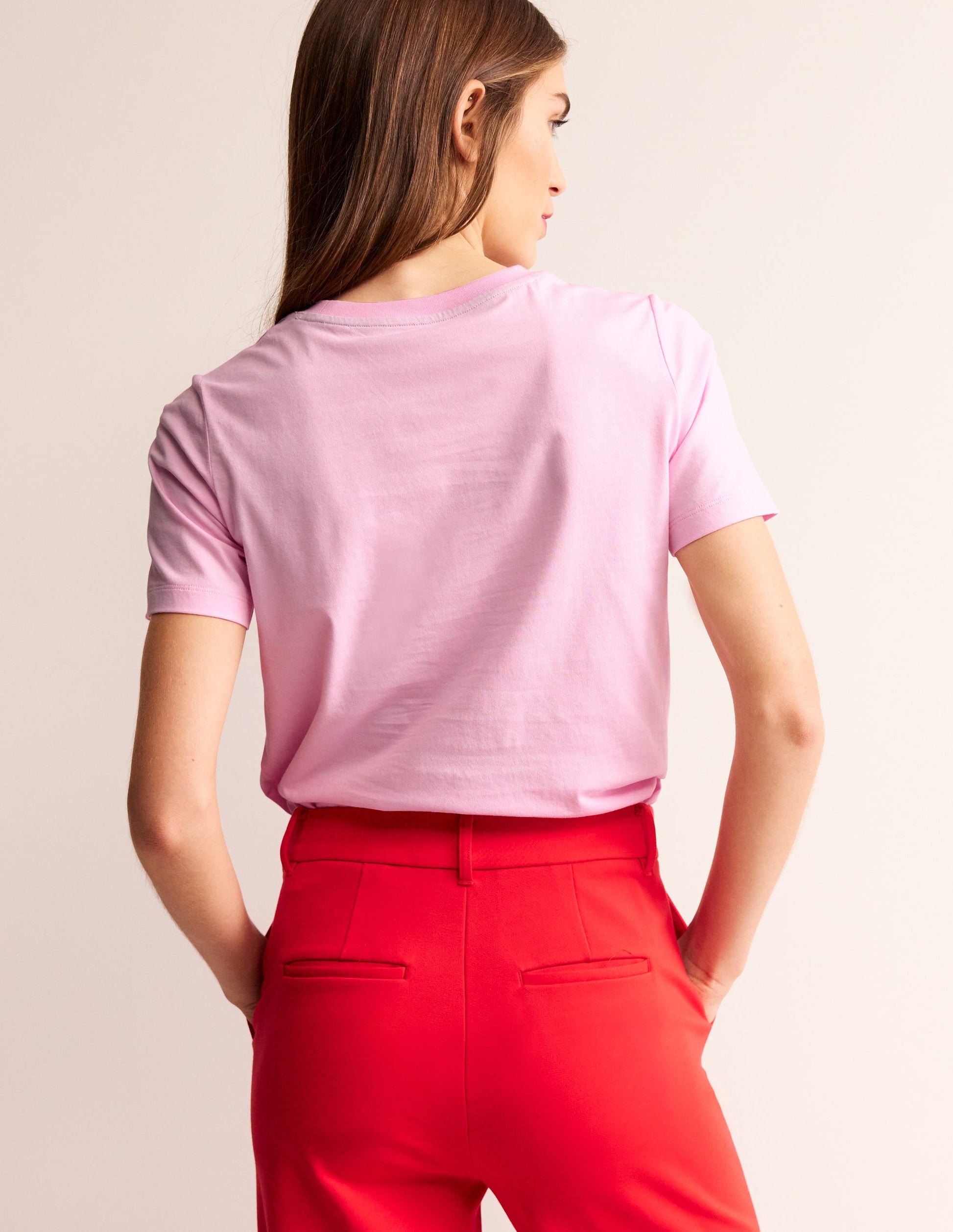 Rosa Besticktes T-Shirt-Süßer Flieder, Okey Dokey-3