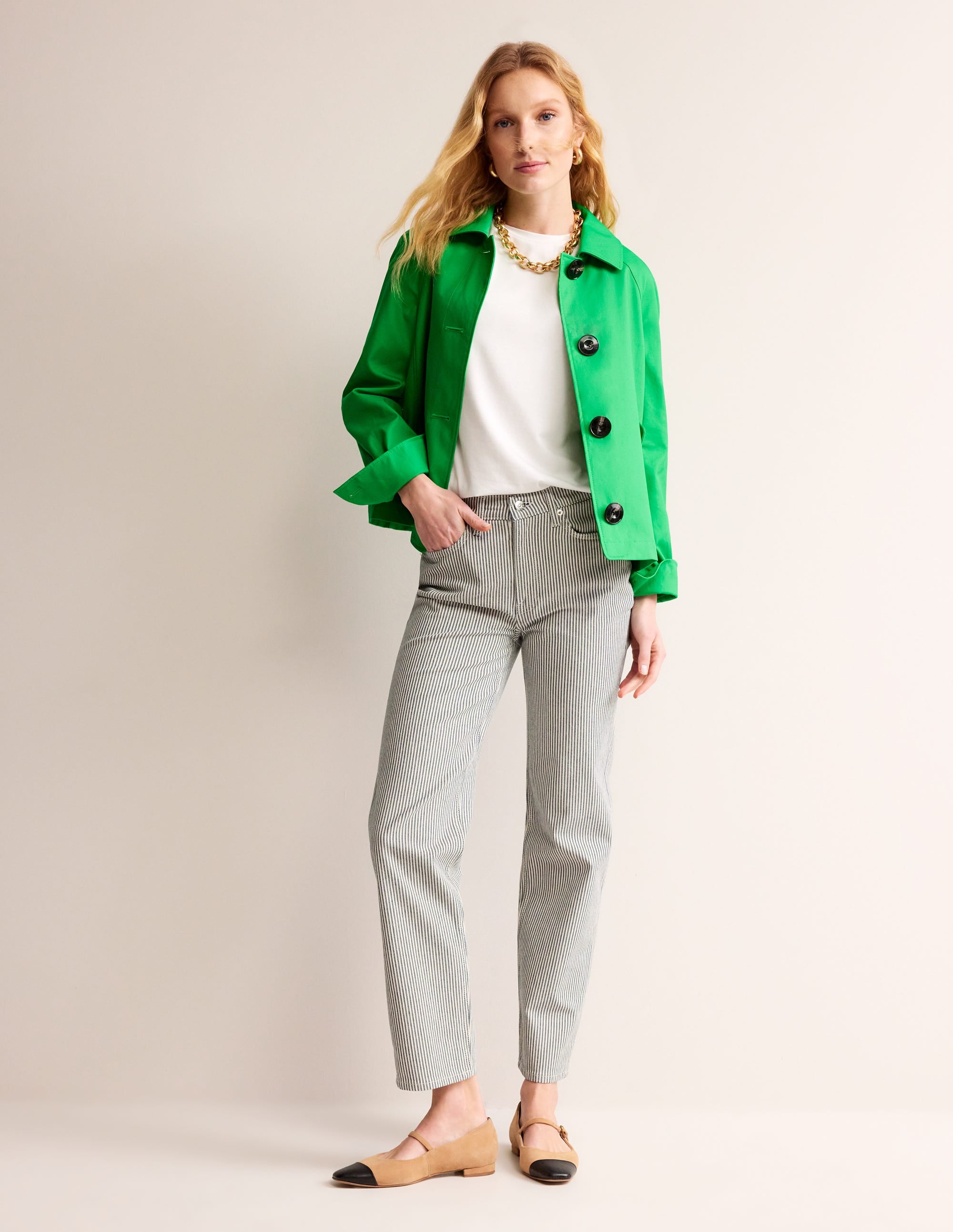 Kurzer Trenchcoat-Strahlendes Grün mit knalligem Marineblau - Image 2