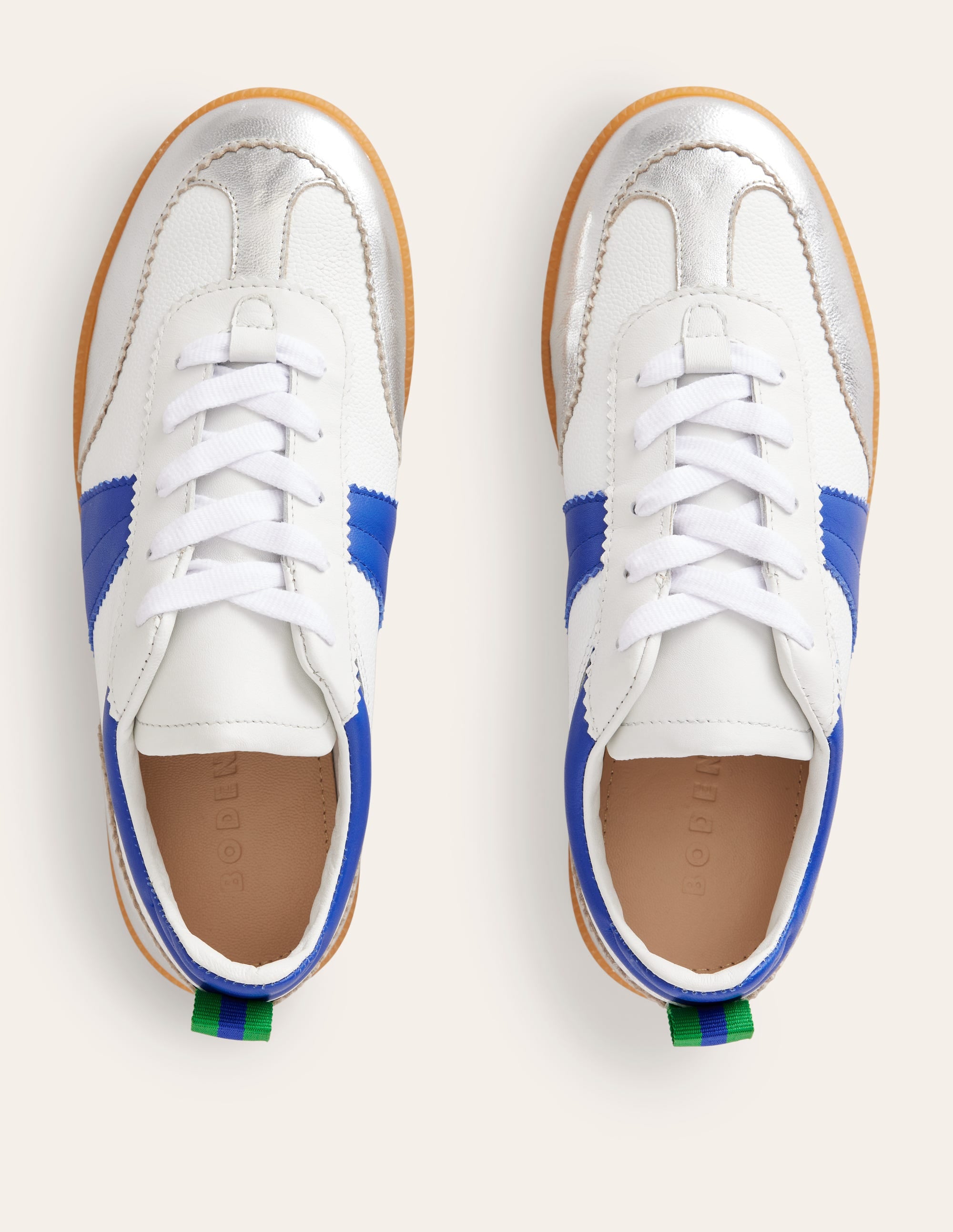 Erin Retro-Tennisschuhe-Weiß, leuchtendes Blau und Silber - Image 5