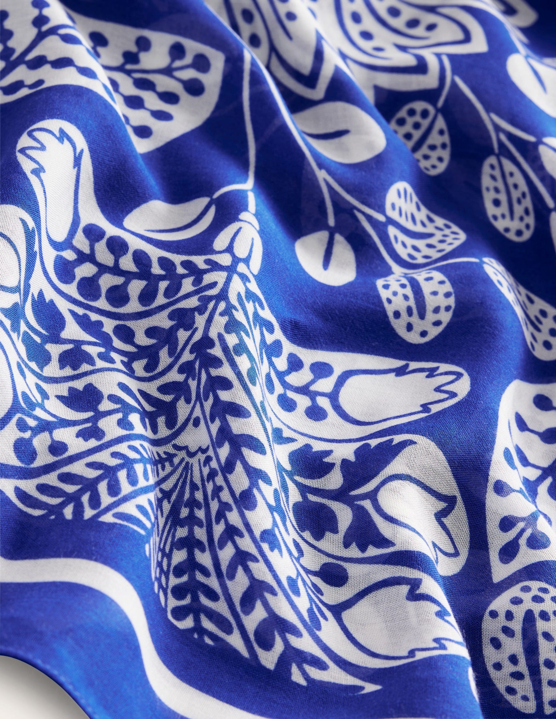 Foulard imprimé façon paréo-Bleu vif, motif Gardenia Swirl-4