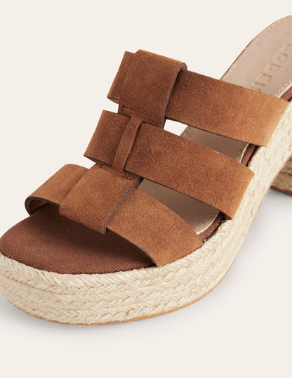 Espadrille-Sandalen mit Absatz-Hellbraun