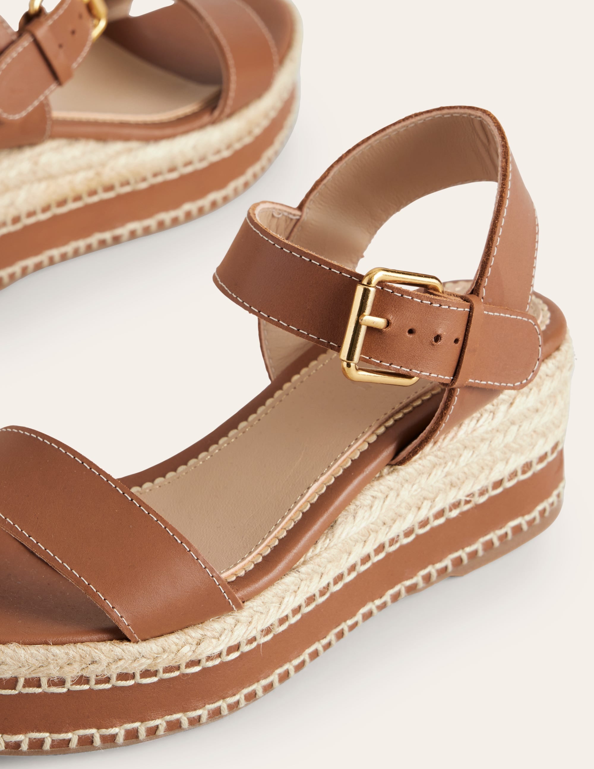 Espadrilles mit Keilabsatz und Ziernaht-Hellbraun - Image 4