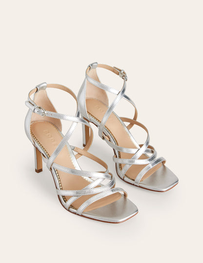 Absatzsandalen mit mehreren Riemen-Silber Metallic-Leder