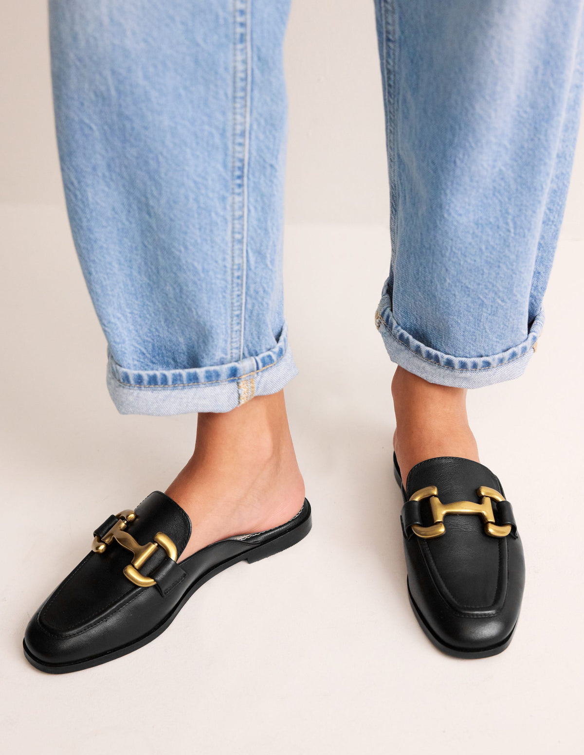 Iris Pantoletten-Loafer mit Trensendetail-Schwarz-2