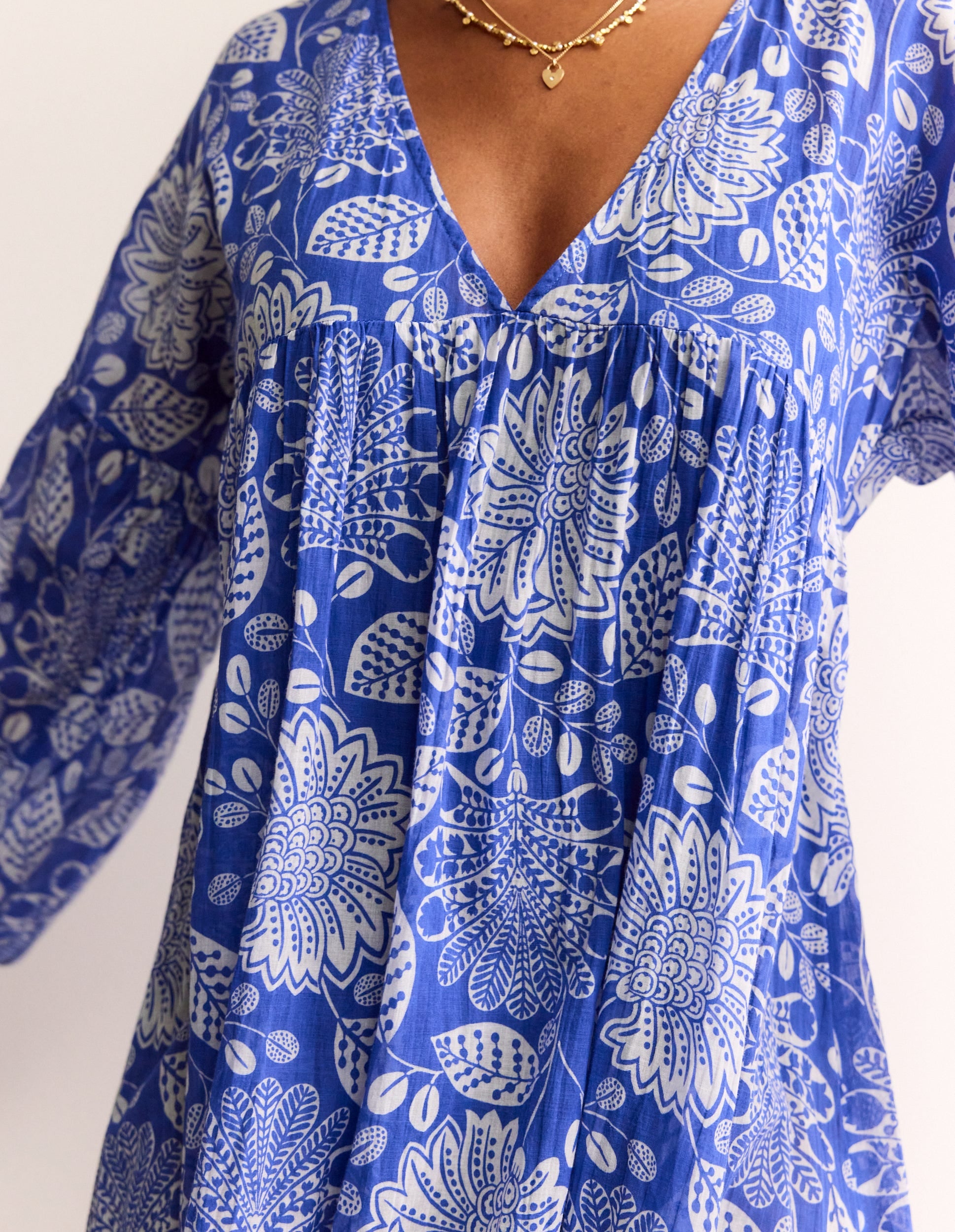 Sarah Maxi-Kaftankleid-Surf The Web, Gardenia Swirl-3