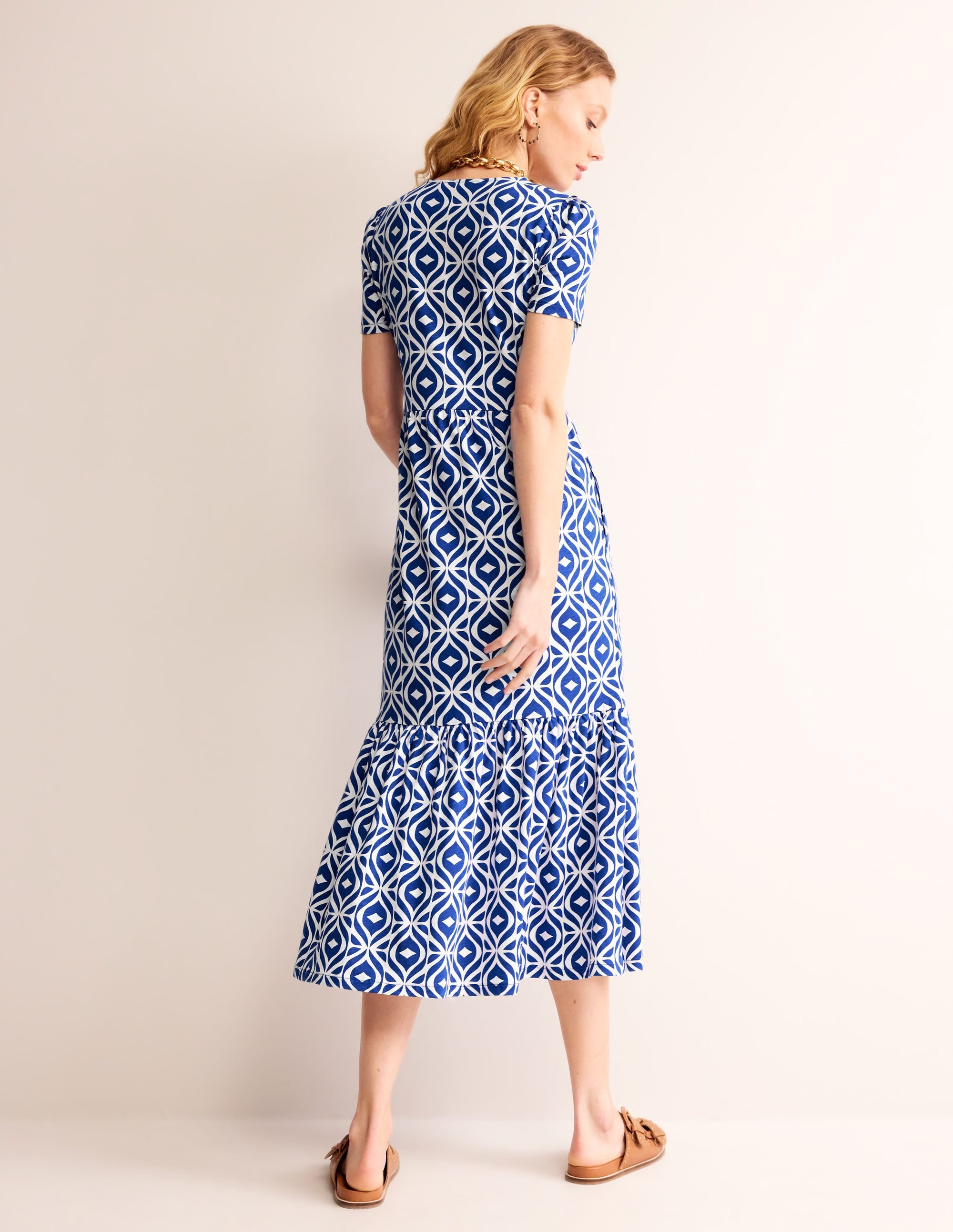 Emma Gestuftes Jersey-Midikleid-Surf the Web, Diamond Wave - Image 3