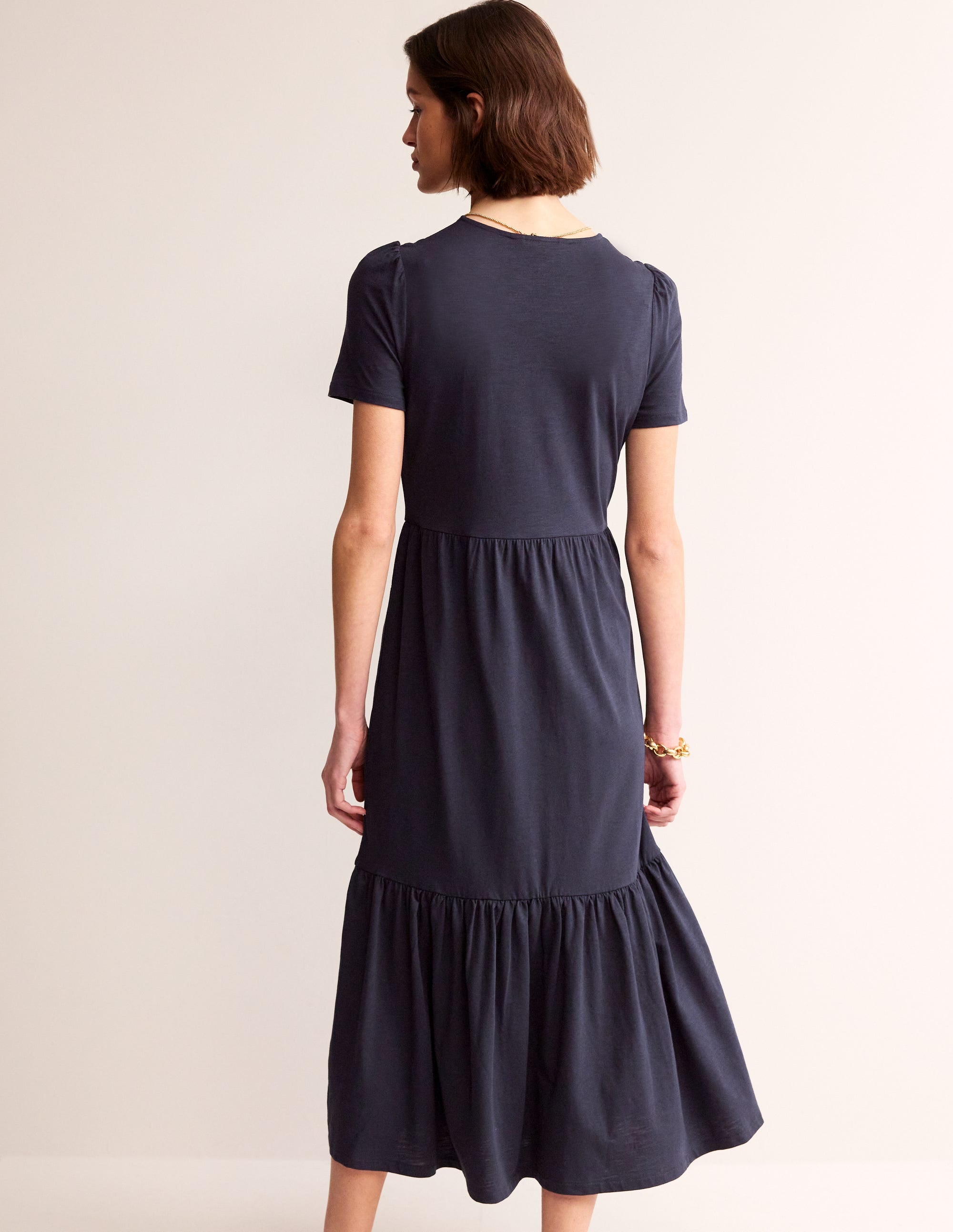 Emma Gestuftes Jersey-Midikleid-Marineblau - Image 3