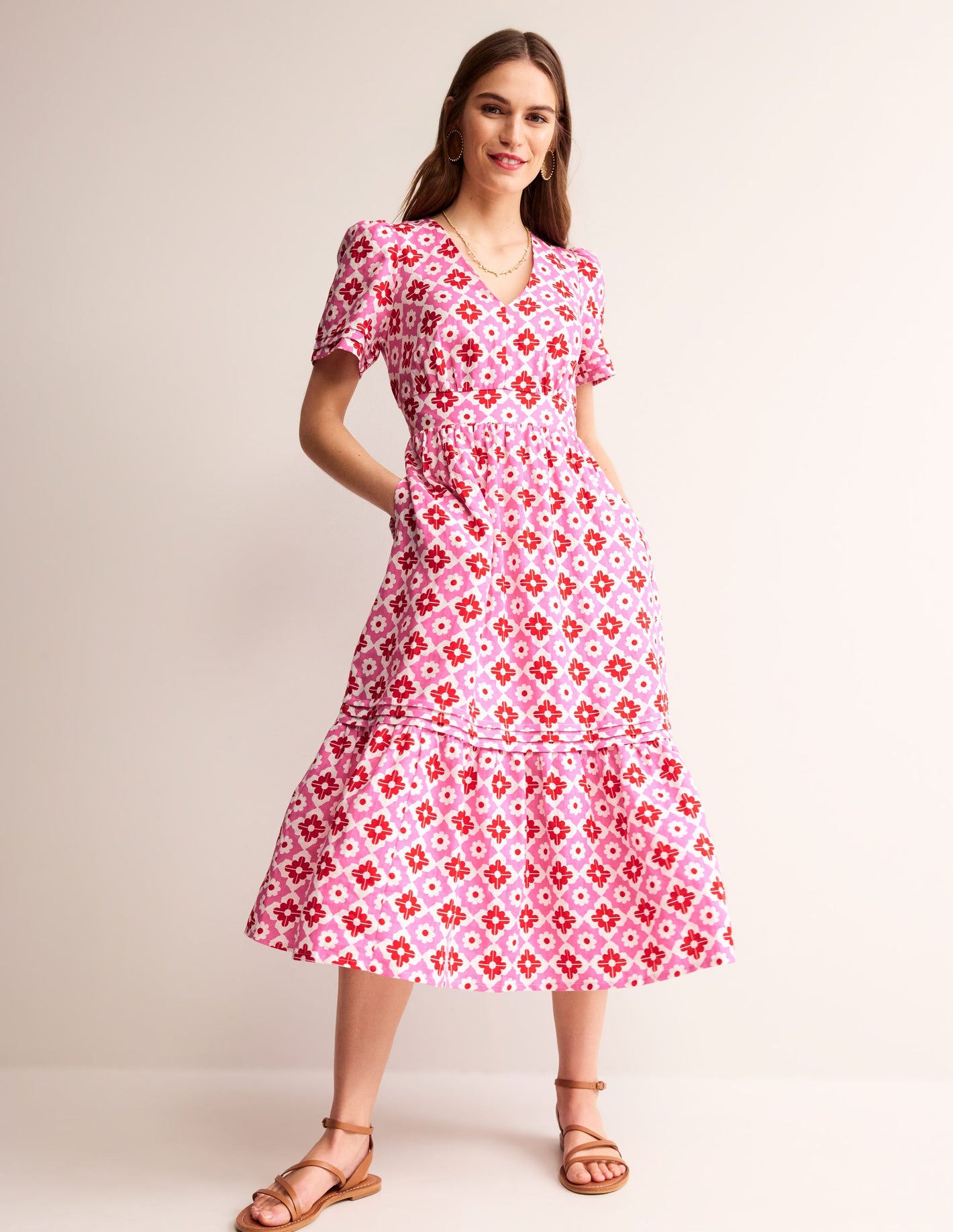 Eve Midikleid aus Leinen-Pink Power, Geometrischer Stempel