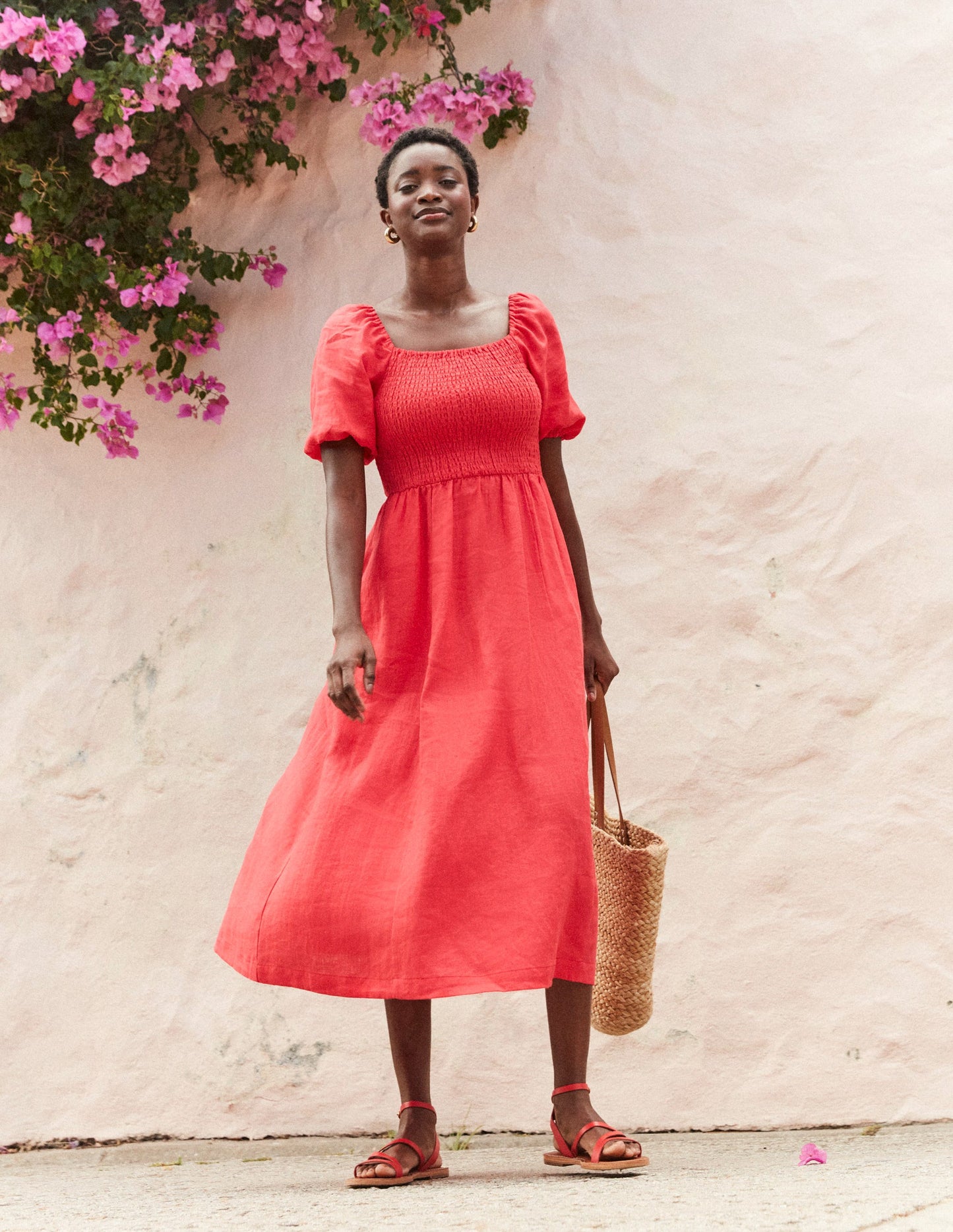 Sky Gesmoktes Midikleid aus Leinen-Hibiskus