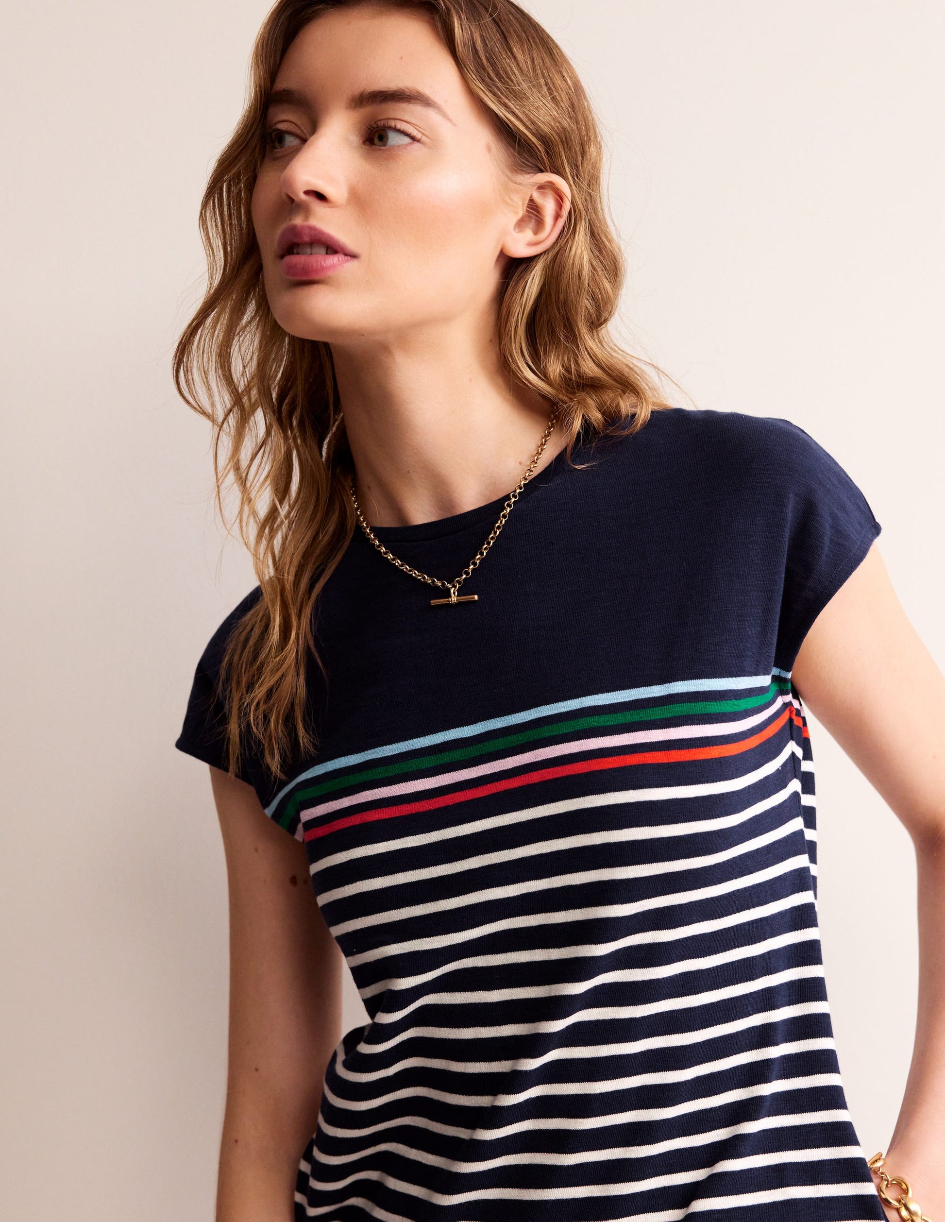 Leah T-Shirt-Kleid aus Jersey-Marineblau, Naturweiß Bunt Streifen-2