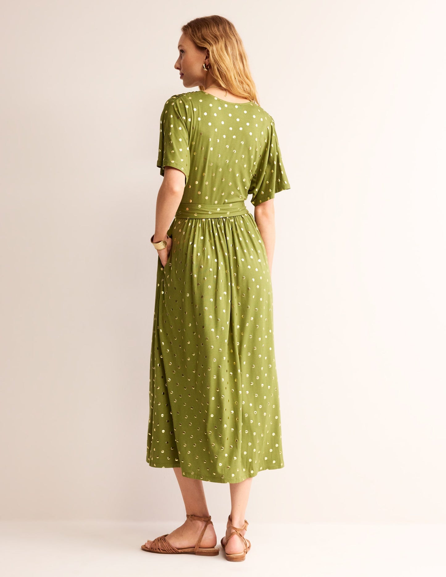 Kimono-Wickelkleid aus Jersey in Midilänge-Eintagsfliege Verstreute Folienpunkte