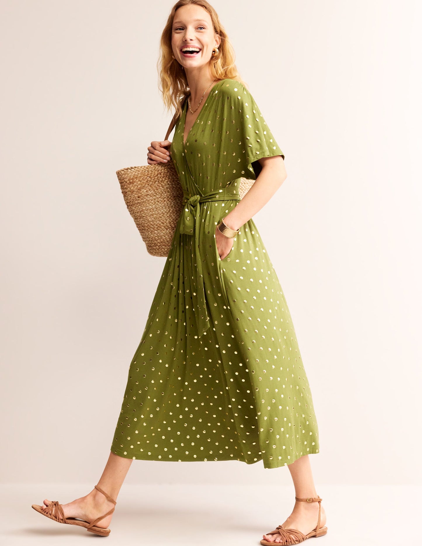 Kimono-Wickelkleid aus Jersey in Midilänge-Eintagsfliege Verstreute Folienpunkte