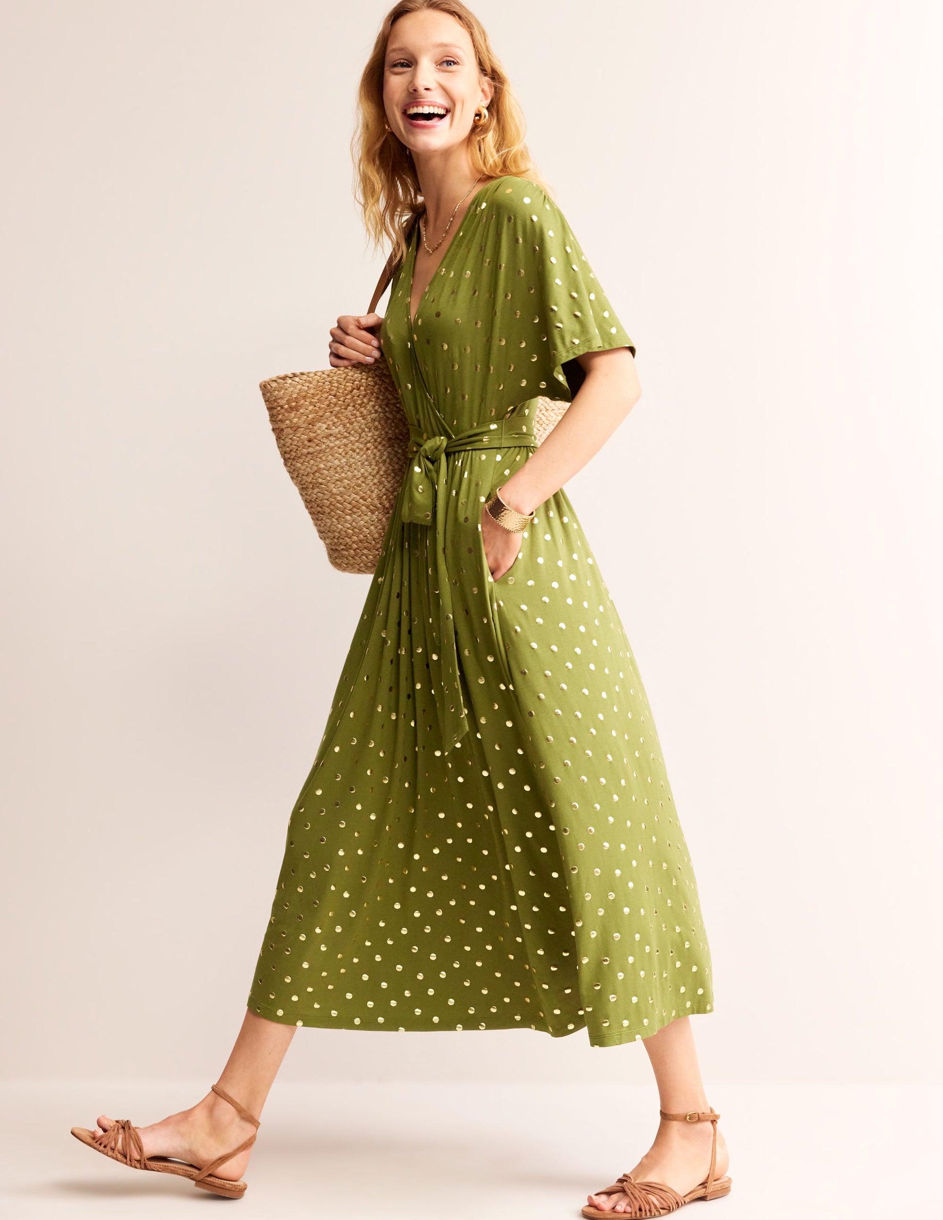 Kimono-Wickelkleid aus Jersey in Midilänge-Eintagsfliege Verstreute Folienpunkte-4