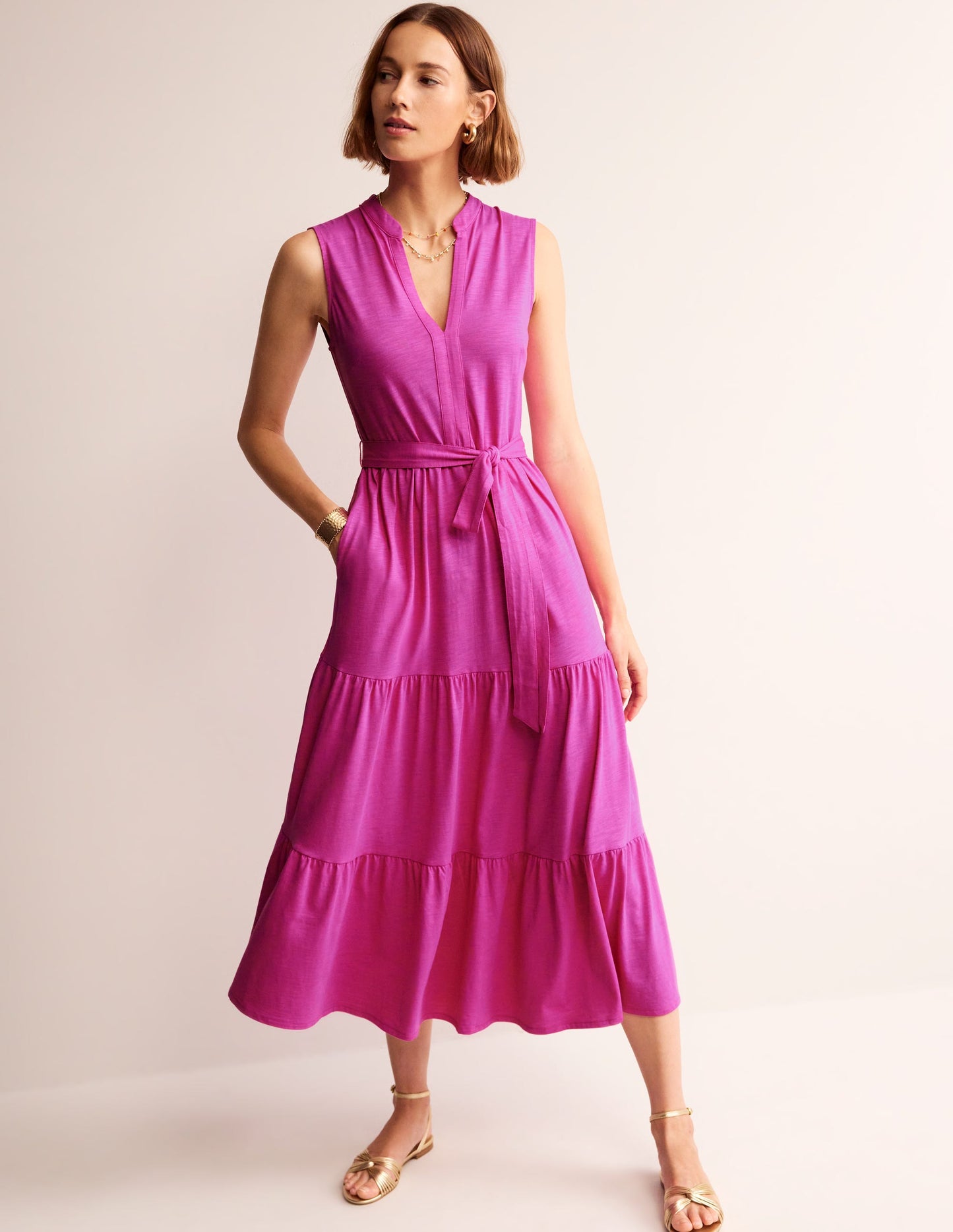 Naomi Maxikleid mit eingekerbtem Kragen-Magenta