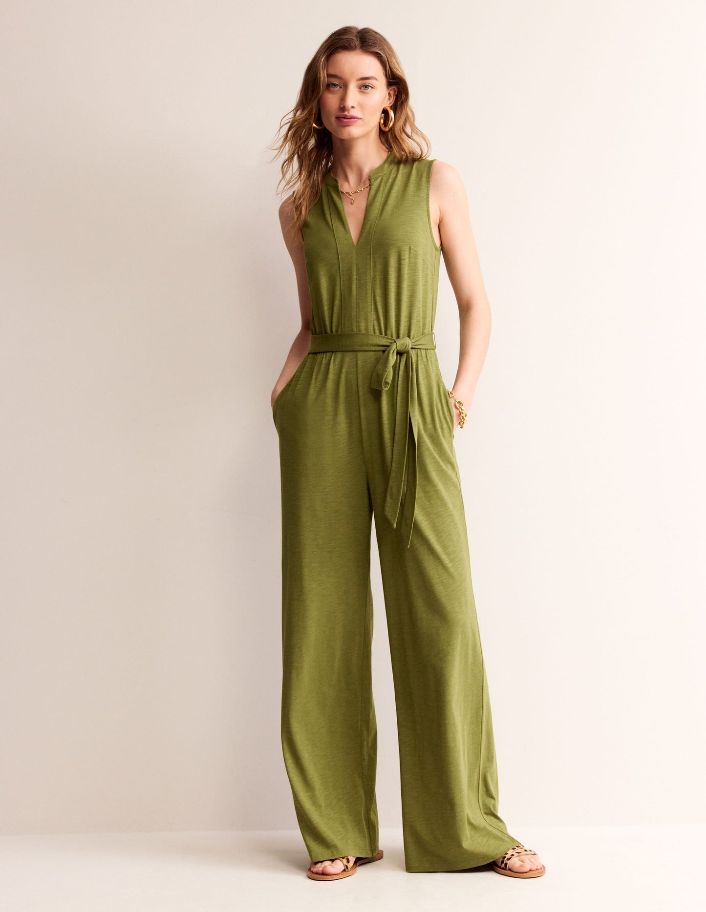 Naomi Jersey-Jumpsuit mit gekerbtem Ausschnitt-Eintagsfliege