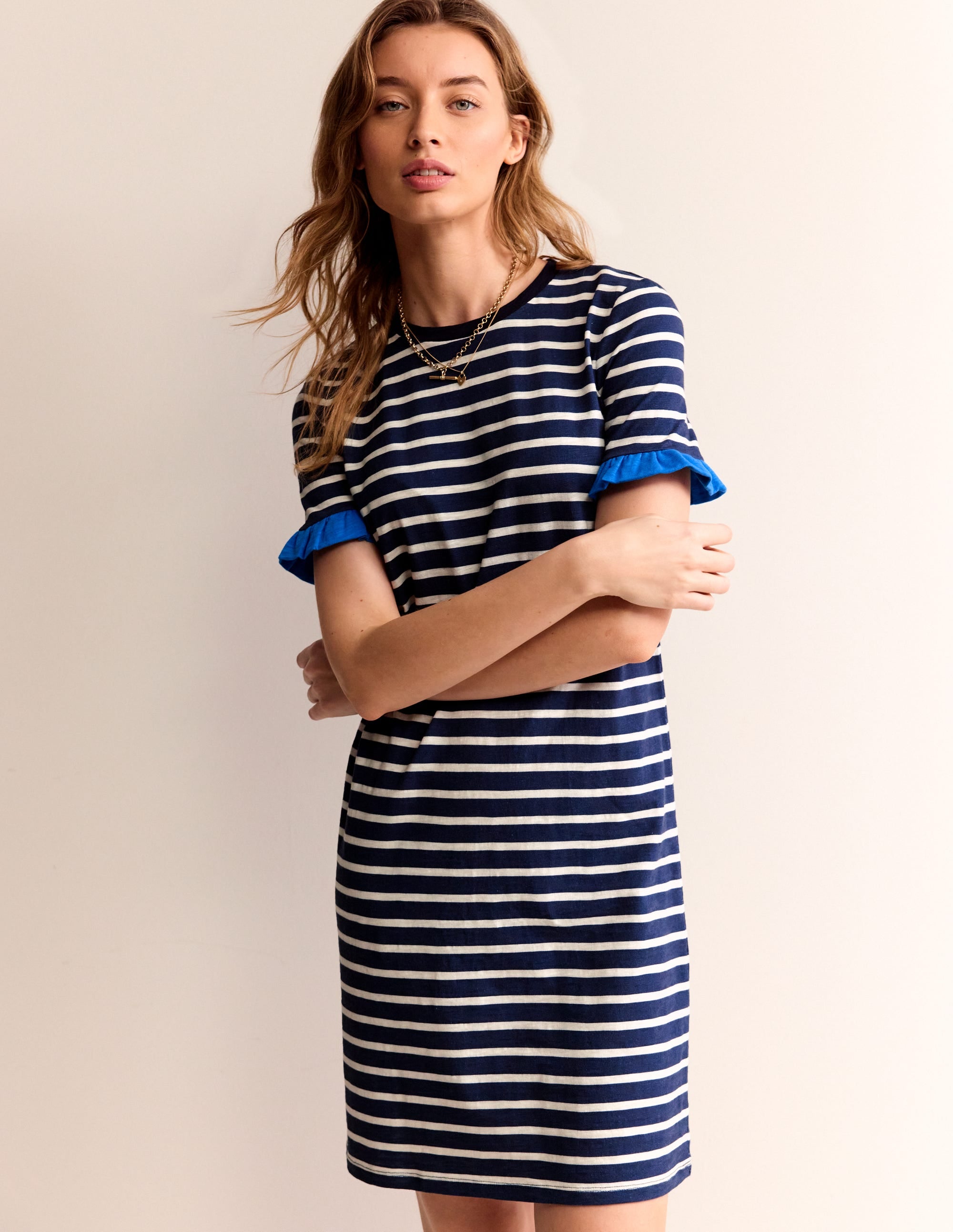 Emily Baumwollkleid mit Rüschen-Marineblau, Naturweiß Gestreift - Image 2