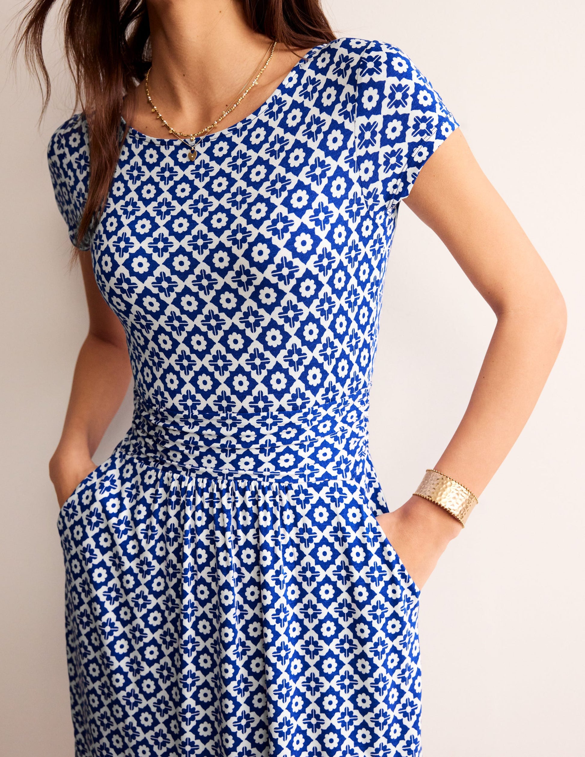 Amelie Jerseykleid-Surf The Web, Geometrischer Stempel-2