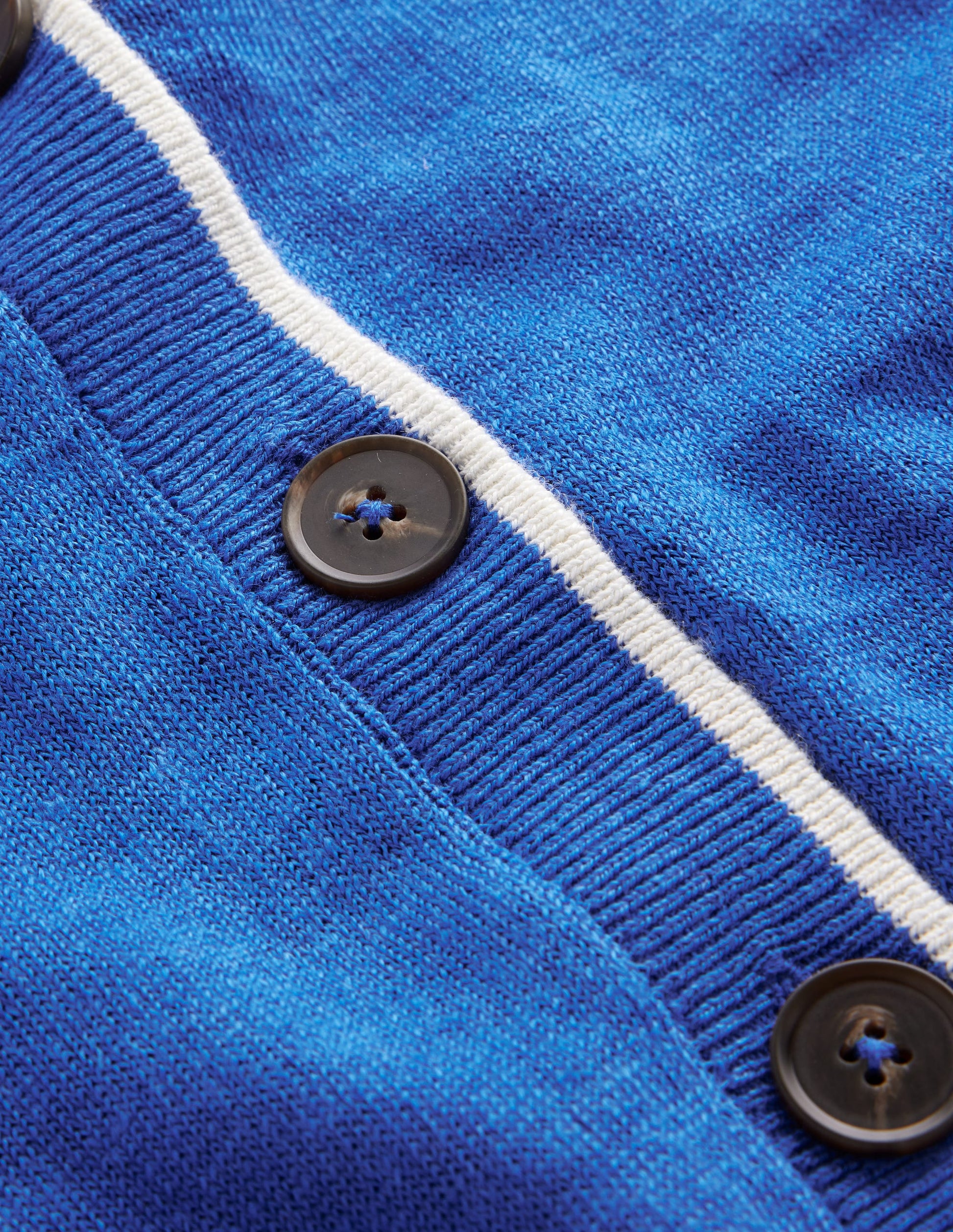 Gilet col V Maggie en lin-Bleu nautique-9