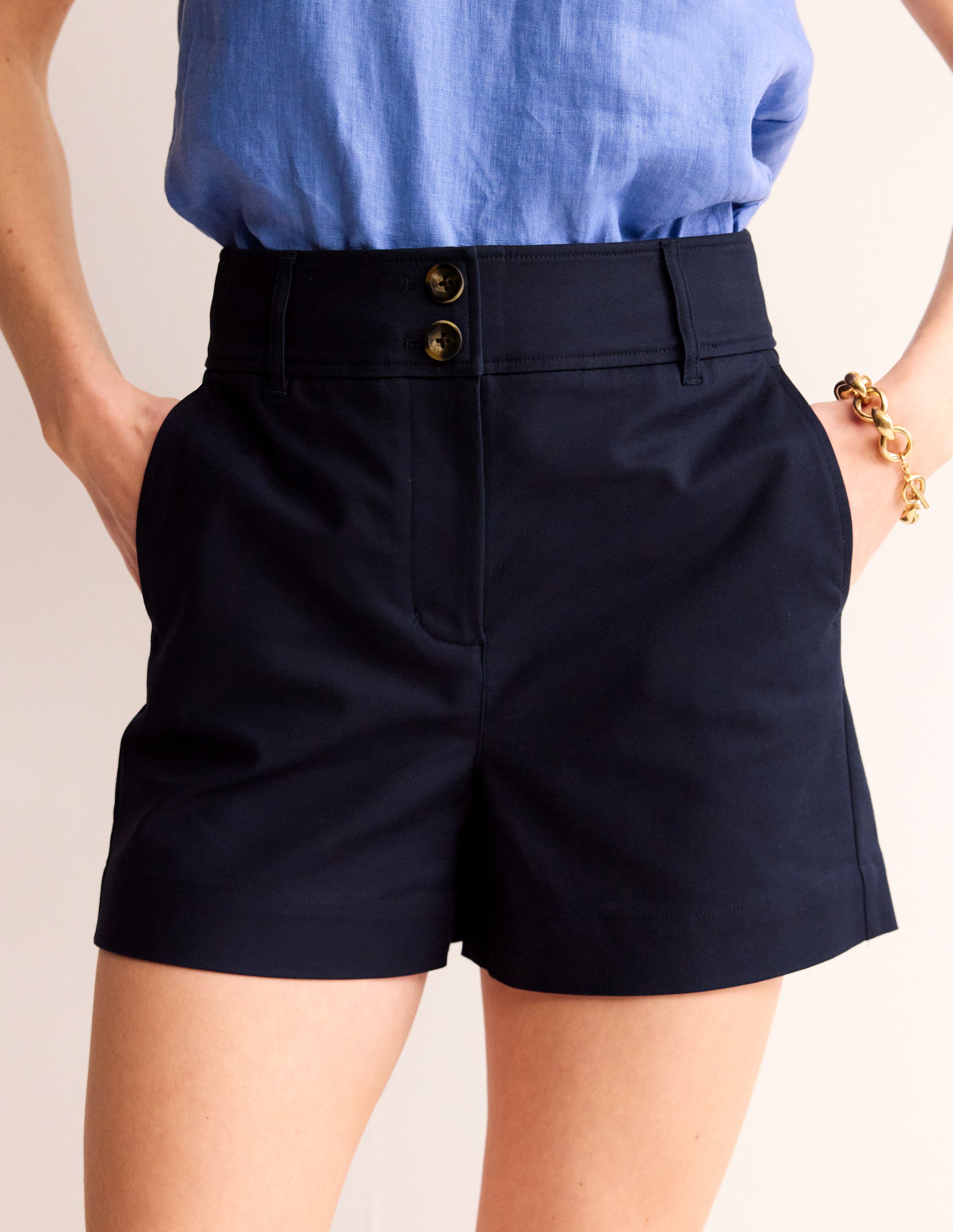 Short Westbourne en satin de coton-Bleu marine - Image 4