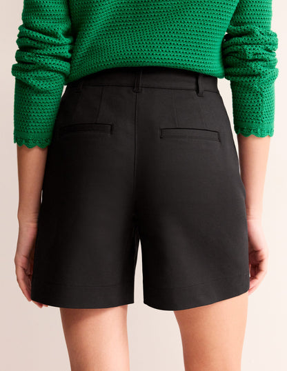 Westbourne Elegante Shorts-Schwarz