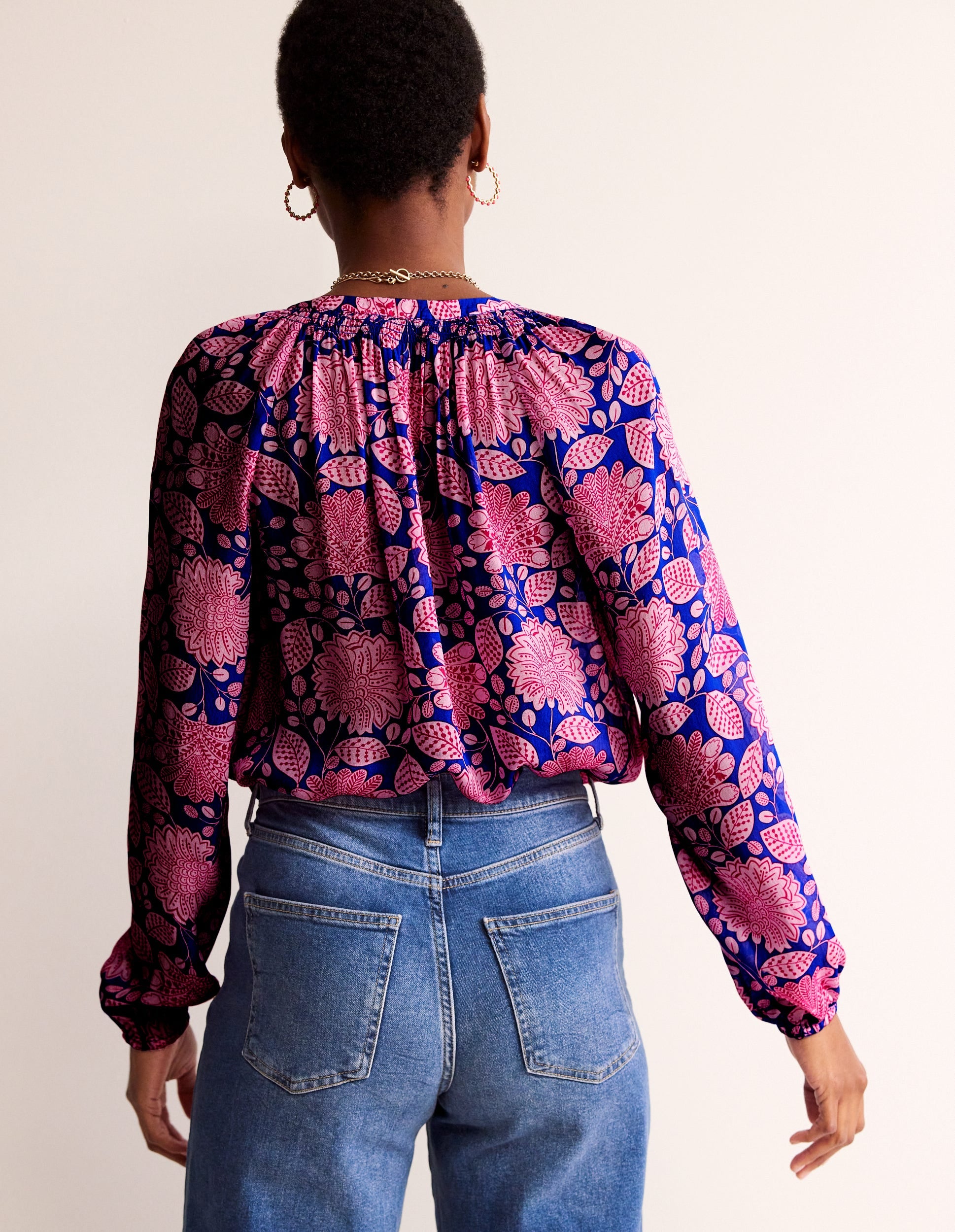 Top Grace-Bleu connecté, motif Gardenia Swirl - Image 3