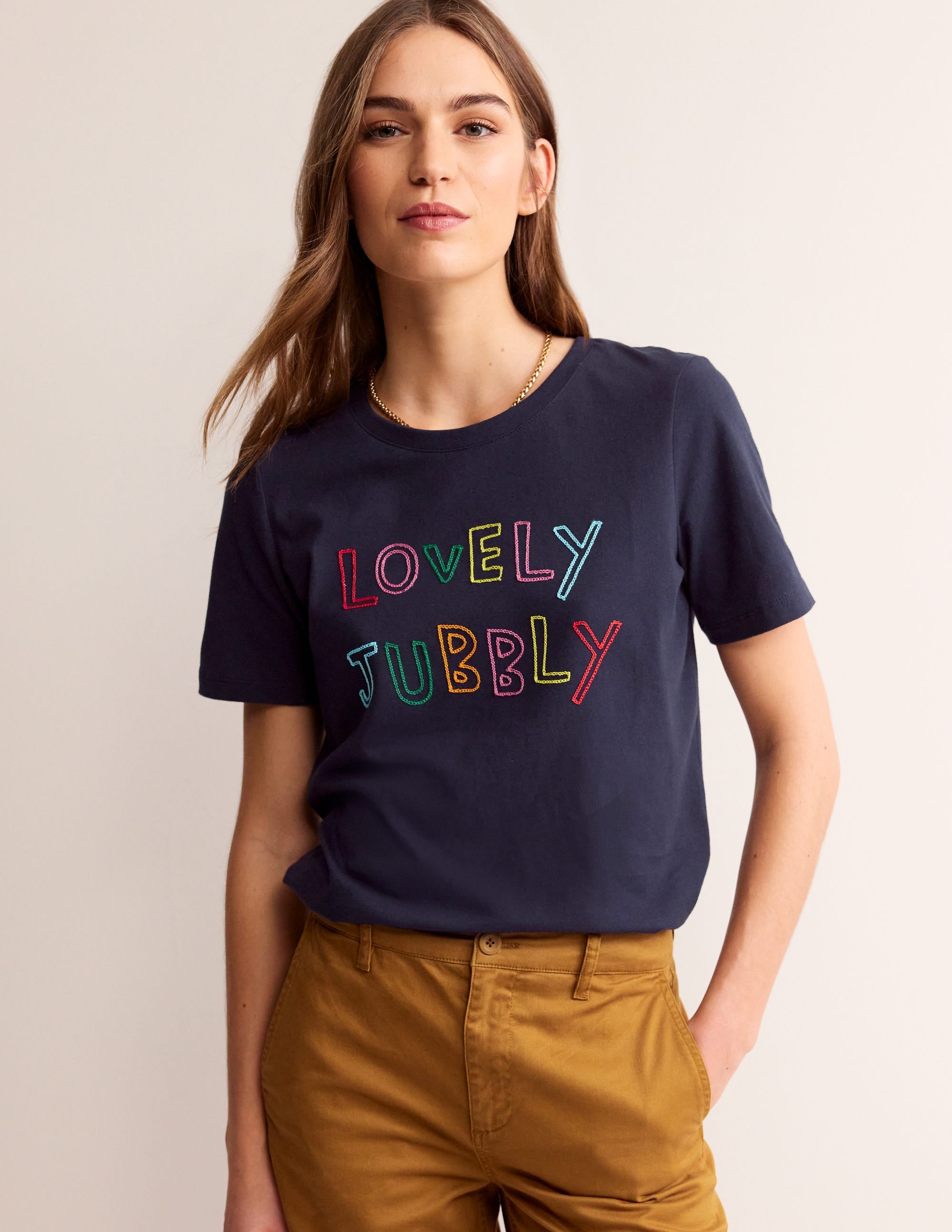 Rosa Besticktes T-Shirt-Lovely Jubbly-Logo - Image 4