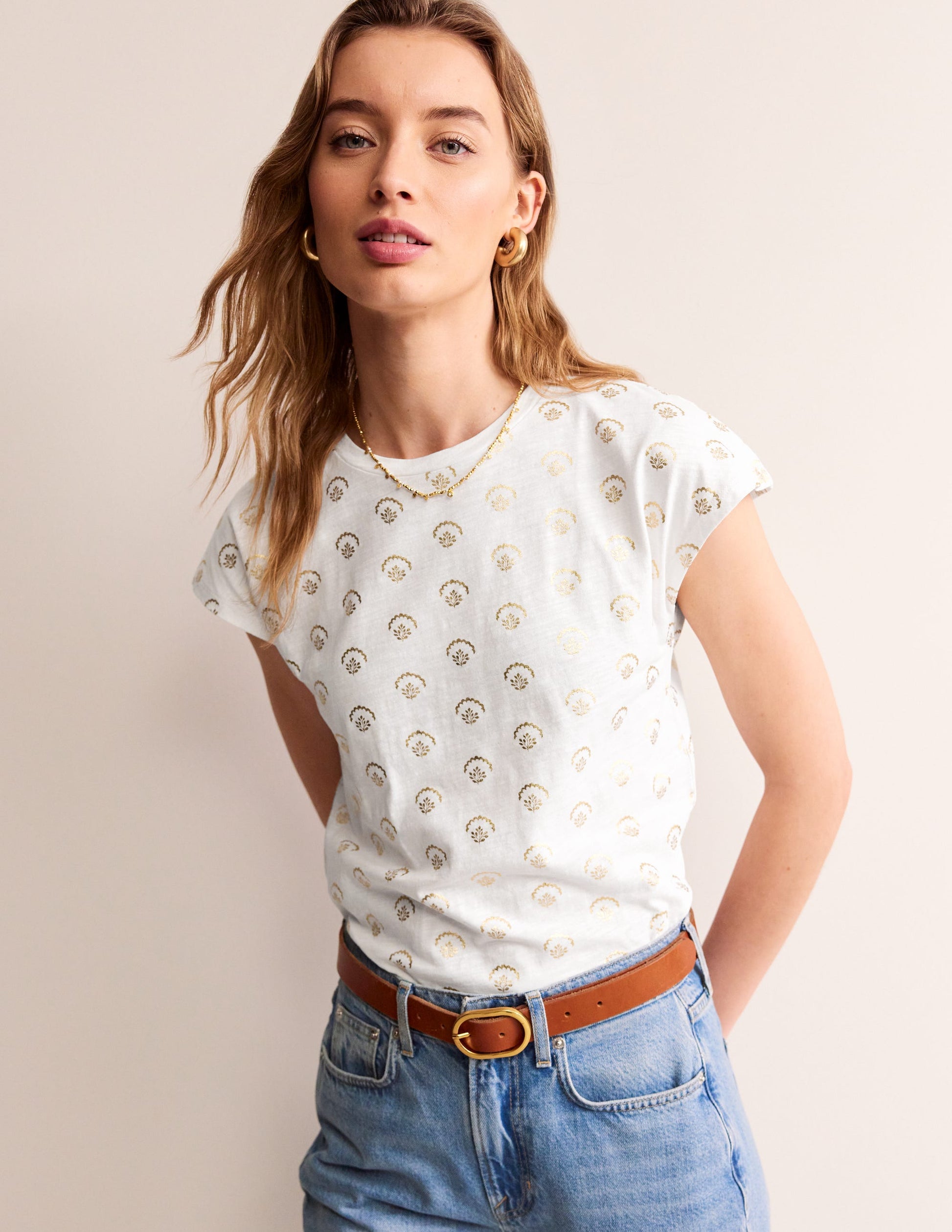 Louisa Flammgarn-T-Shirt mit Druck-Weiß, kleiner Zweig Folie-4