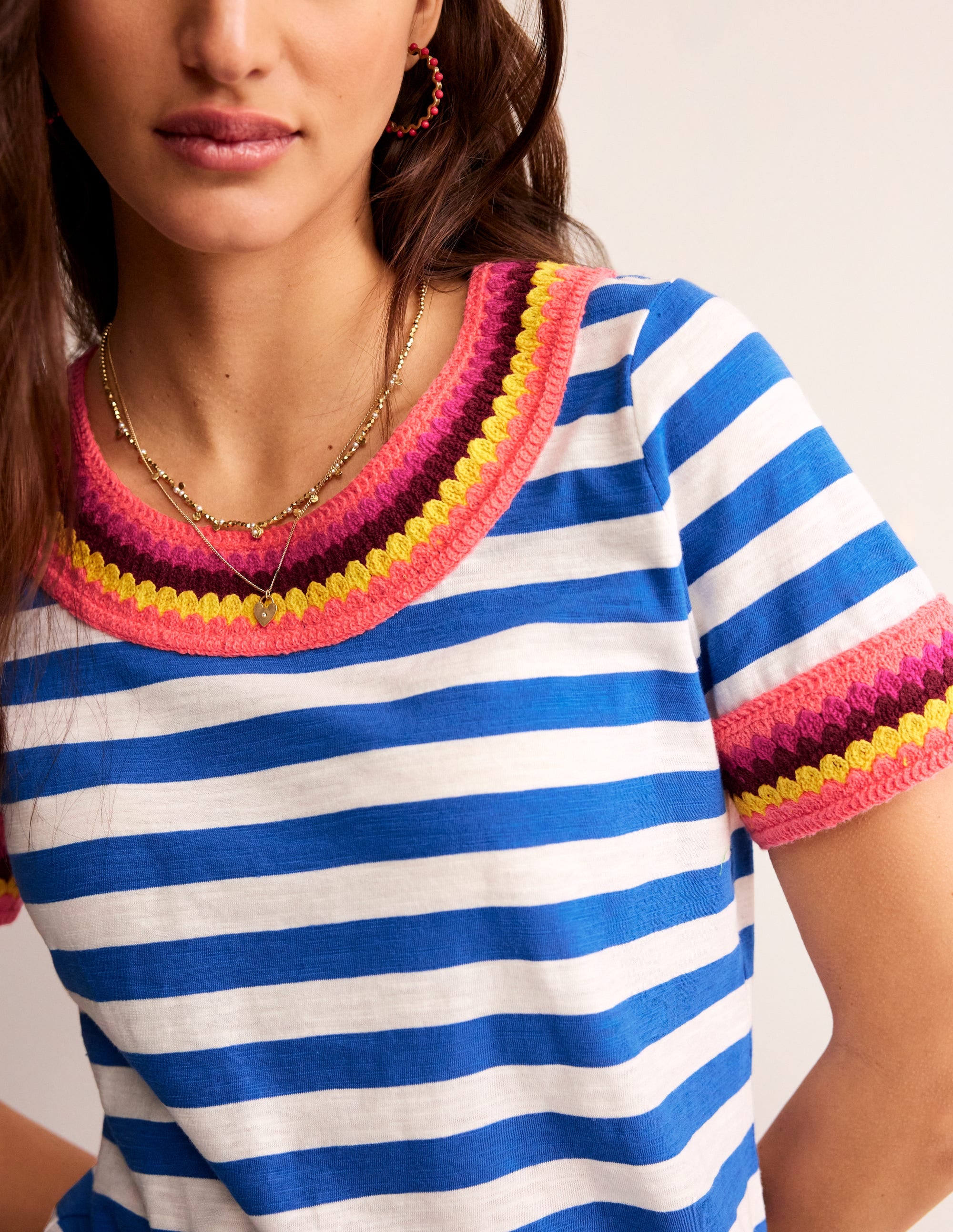 T-shirt col rond en crochet-Bleu, ivoire - Image 2