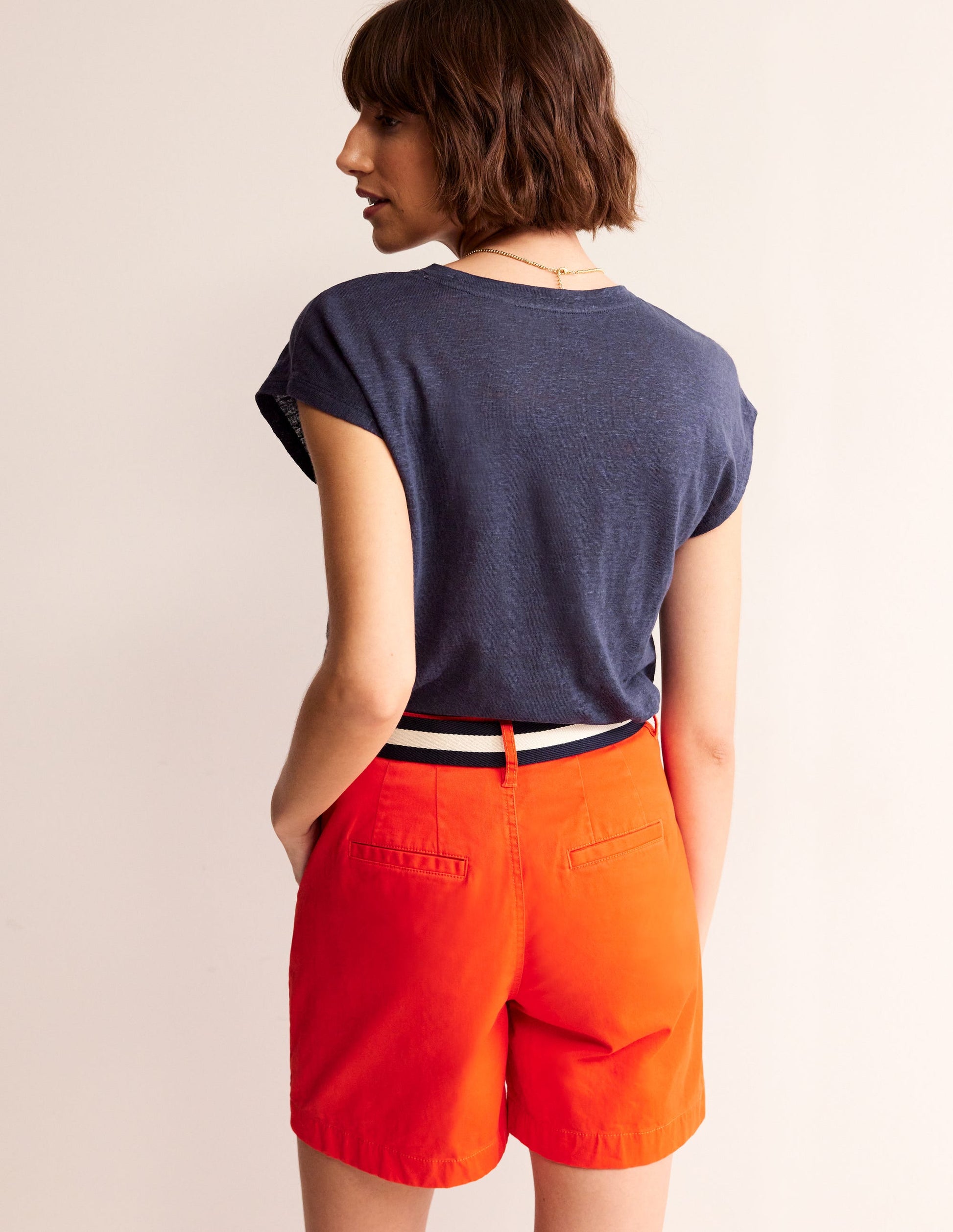 Louisa Leinen-T-Shirt mit Rundhalsausschnitt-Marineblau-3