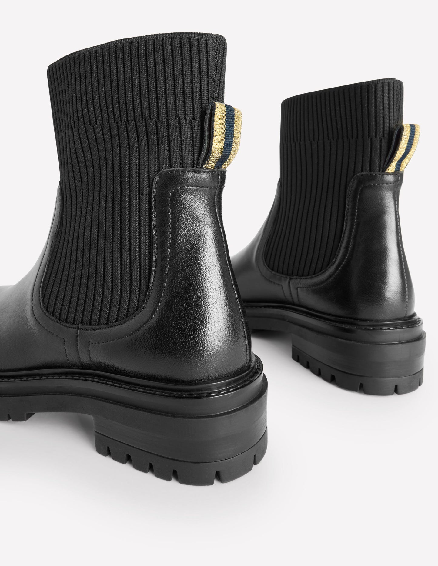 Chelsea-Stiefeletten mit Stretch-Einsätzen-Black