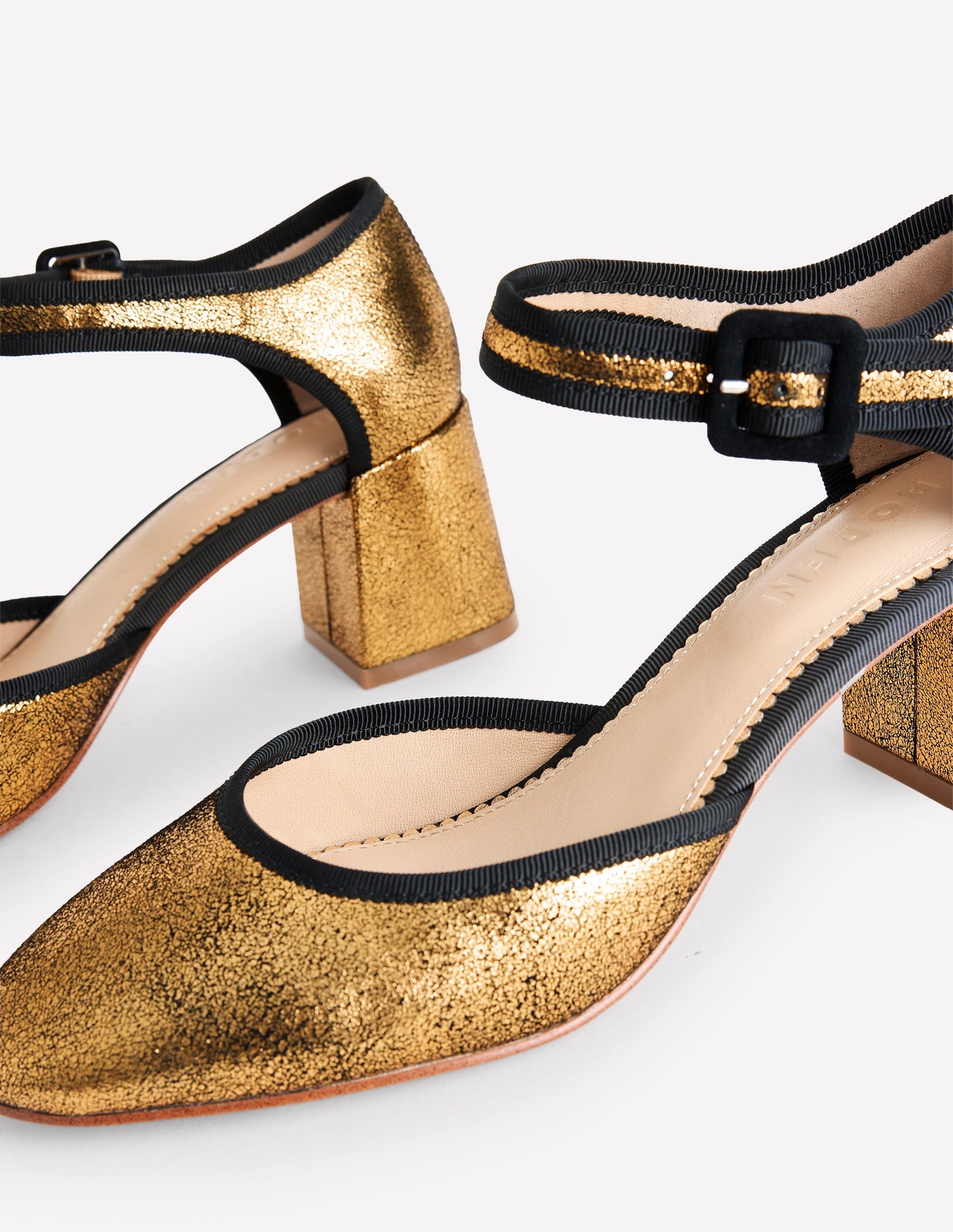 Zweiteilige Pumps mit Blockabsatz-Gold Metallic-Leder