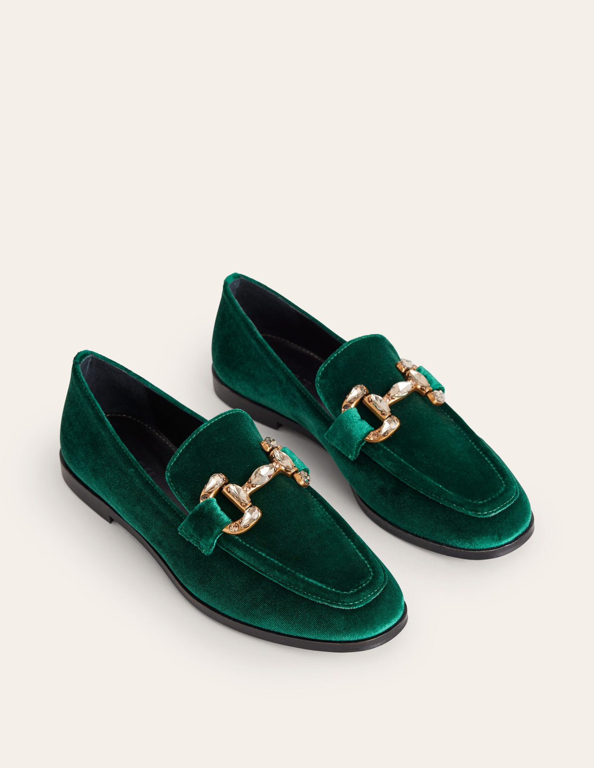 Iris Loafer mit Schmucksteinen und Trensendetail-Waldwiese Samt - Image 3