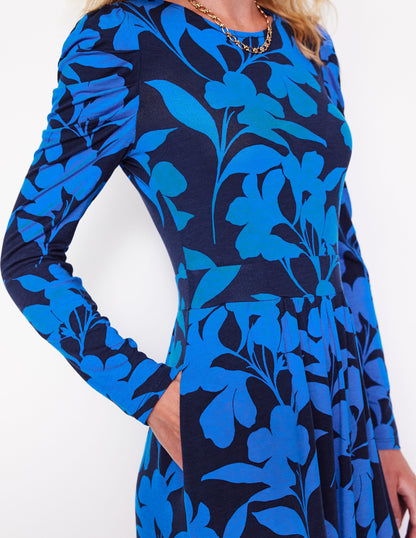 Blousonkleid mit Puffärmeln-Marineblau, Silhouette Blüte