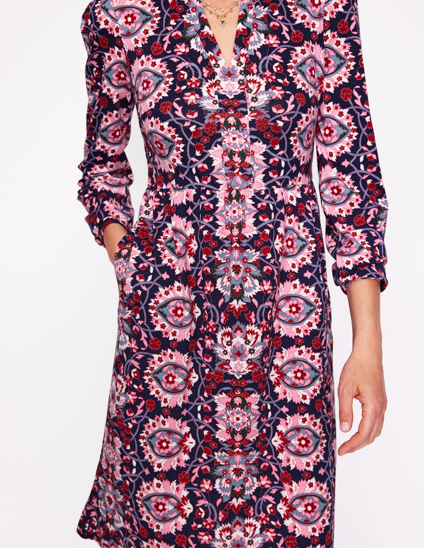 Naomi Lockeres Jersey-Kleid-Altrosa, Motiv Bloom Trellis