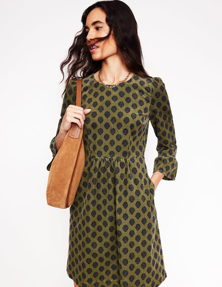 Ora Kurzes Cordkleid-Oregano, Ornamentstempel
