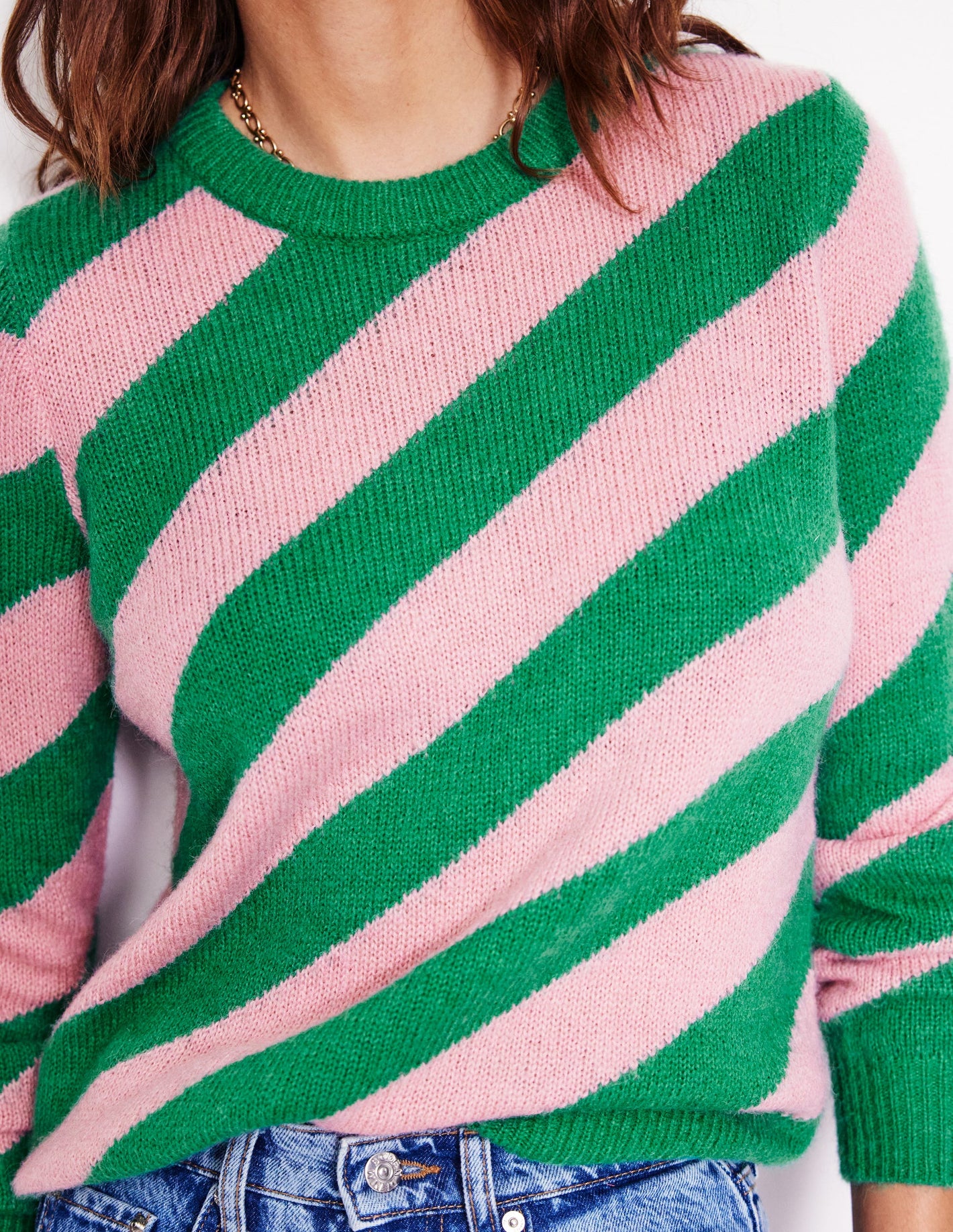 Flauschiger Pullover mit diagonalen Streifen-Festliches Rosa, Smaragdgrün