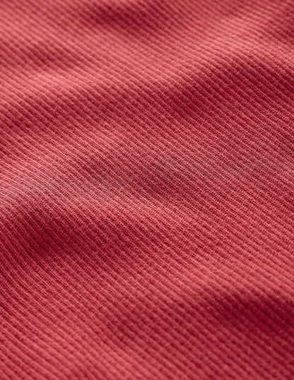 Pull Catriona à col roulé-Réglisse rouge