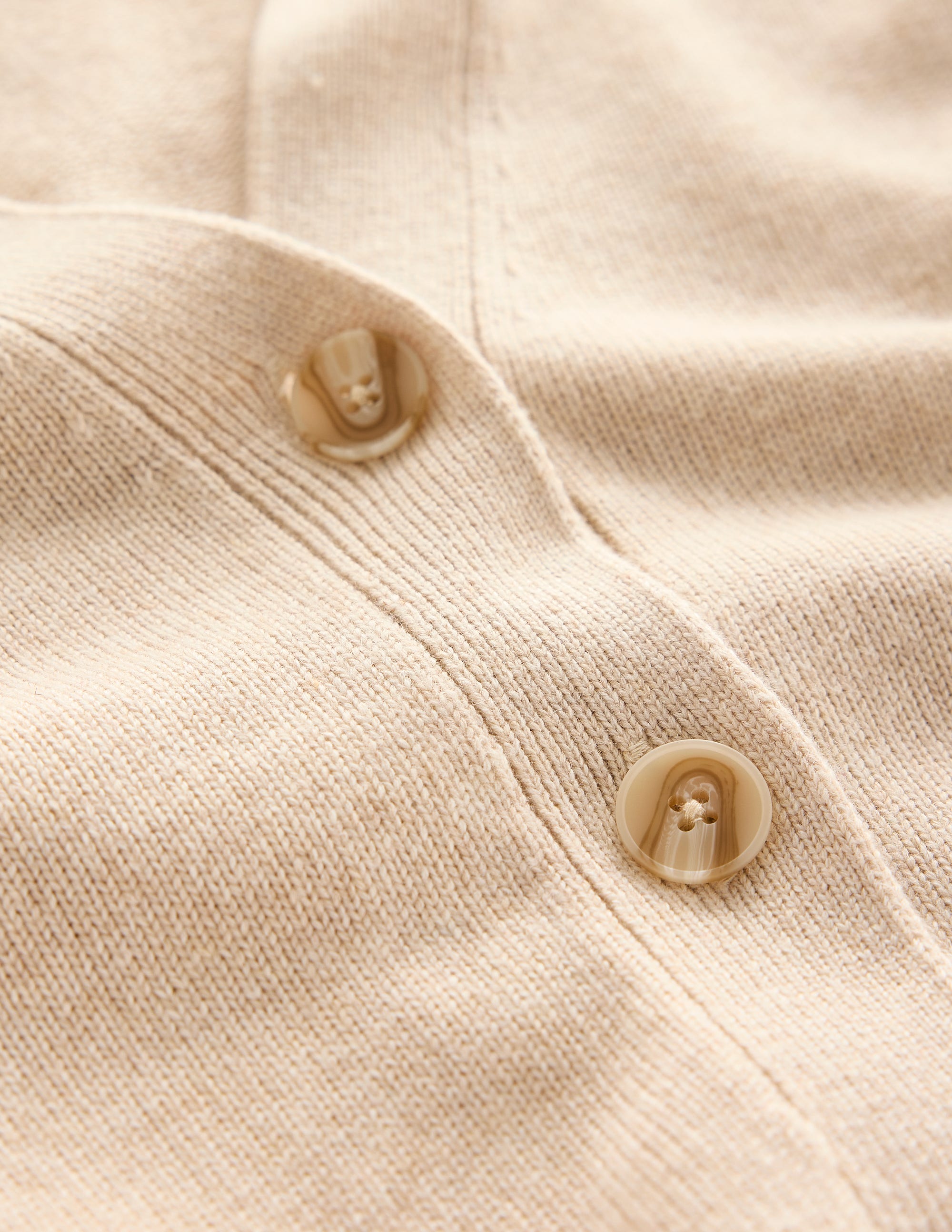 Zia Lang geschnittene Strickjacke mit V-Ausschnitt-Beige Meliert - Image 6