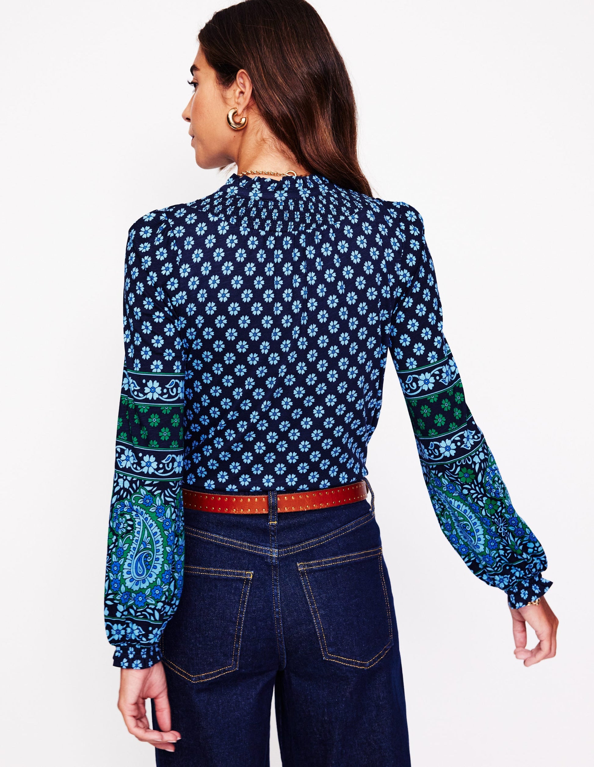 Chemise Fay smockée en jersey-Bleu aube, motif Paisley Posy-3