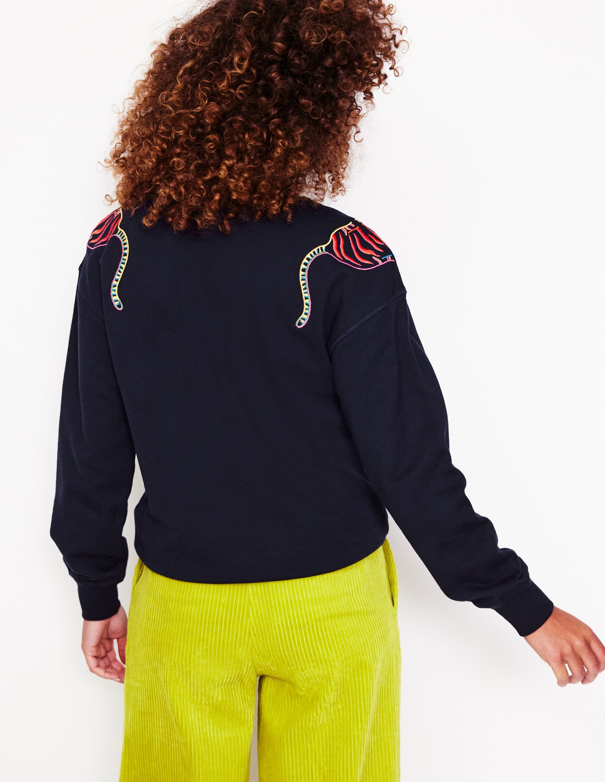 Sweat Emi brodé-Bleu marine, broderie tigre - Image 3