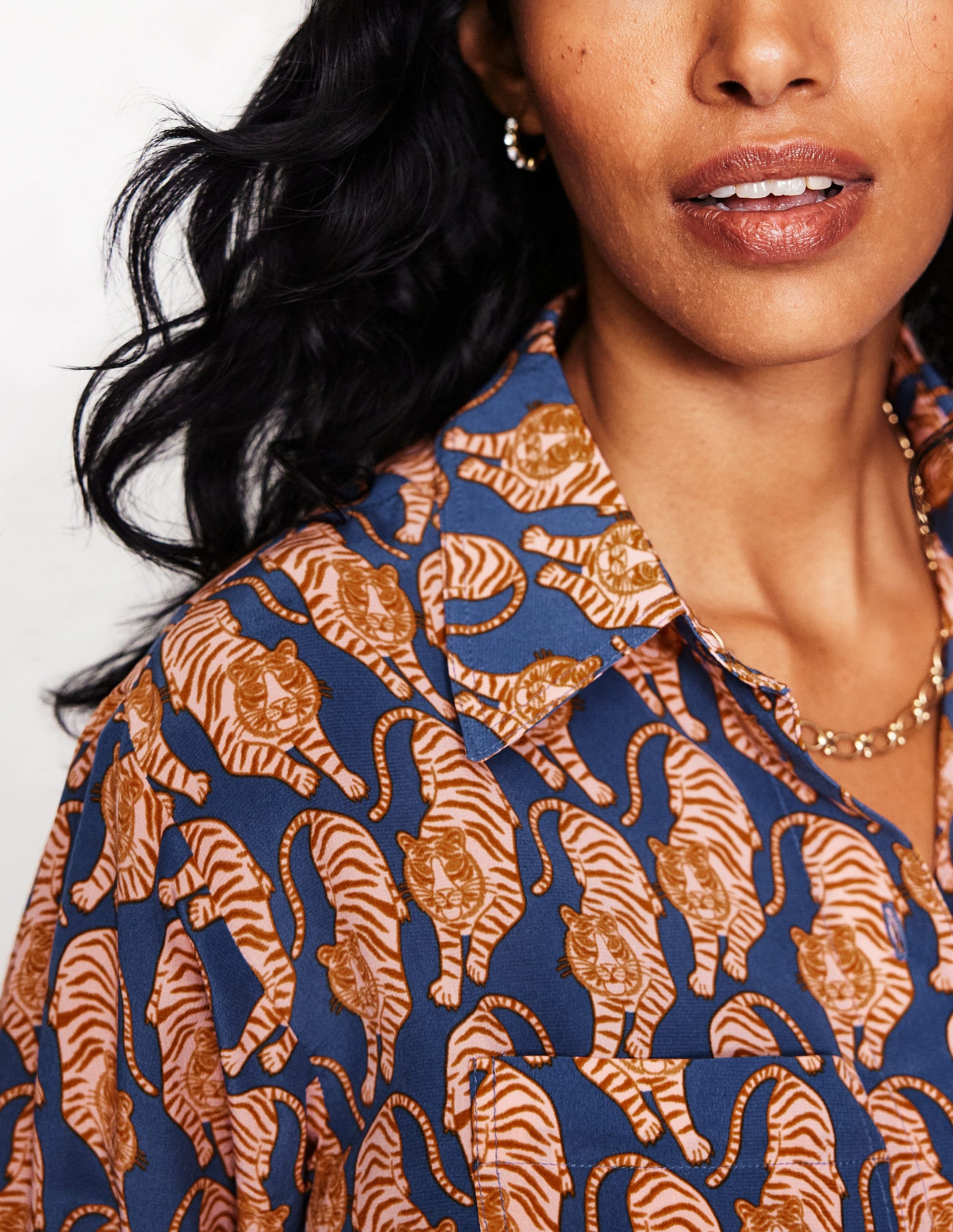 Chemise décontractée Connie en soie-Bleu denim, tigre-2