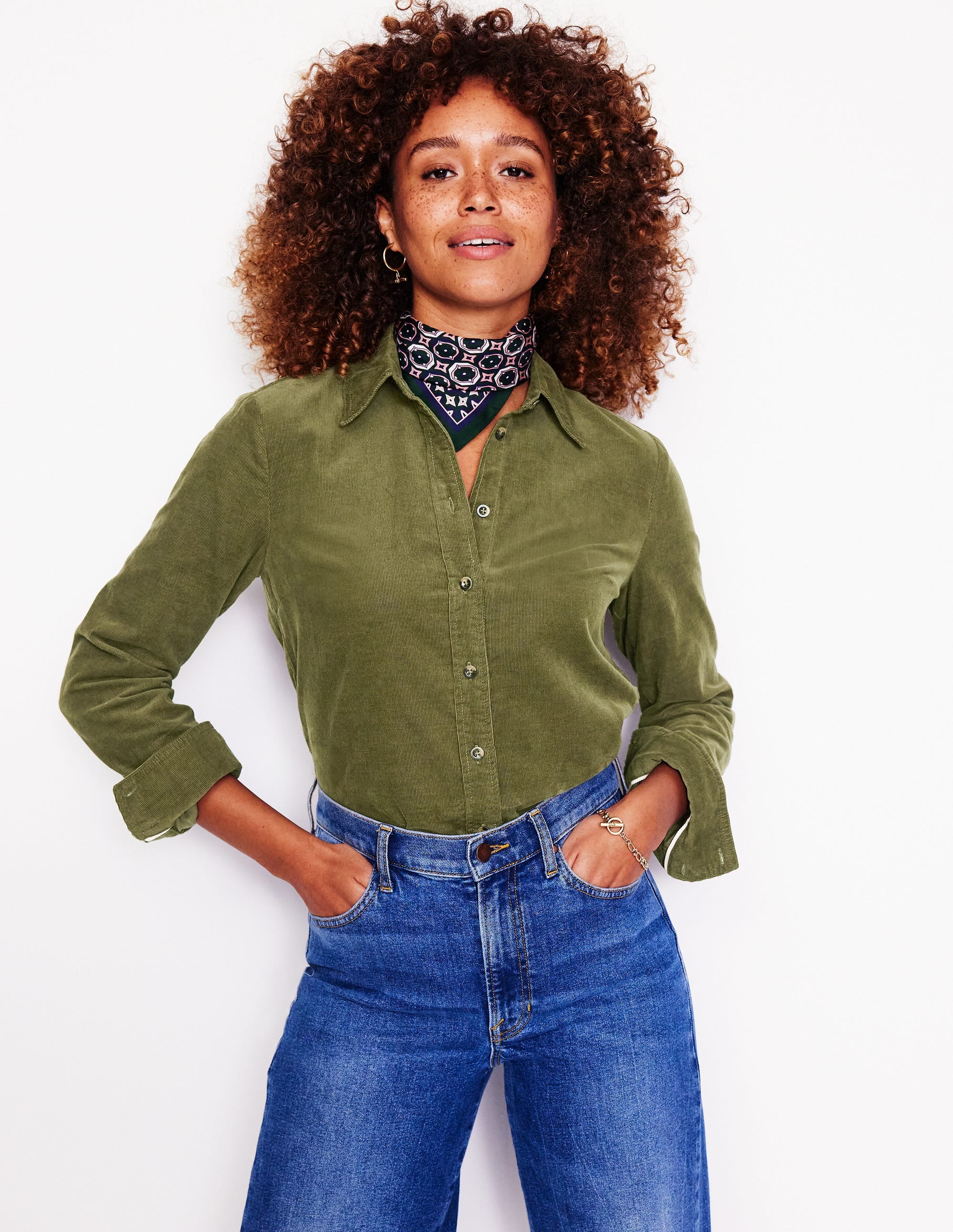 Chemise Sienna en velours côtelé-Vert des bois - Image 4